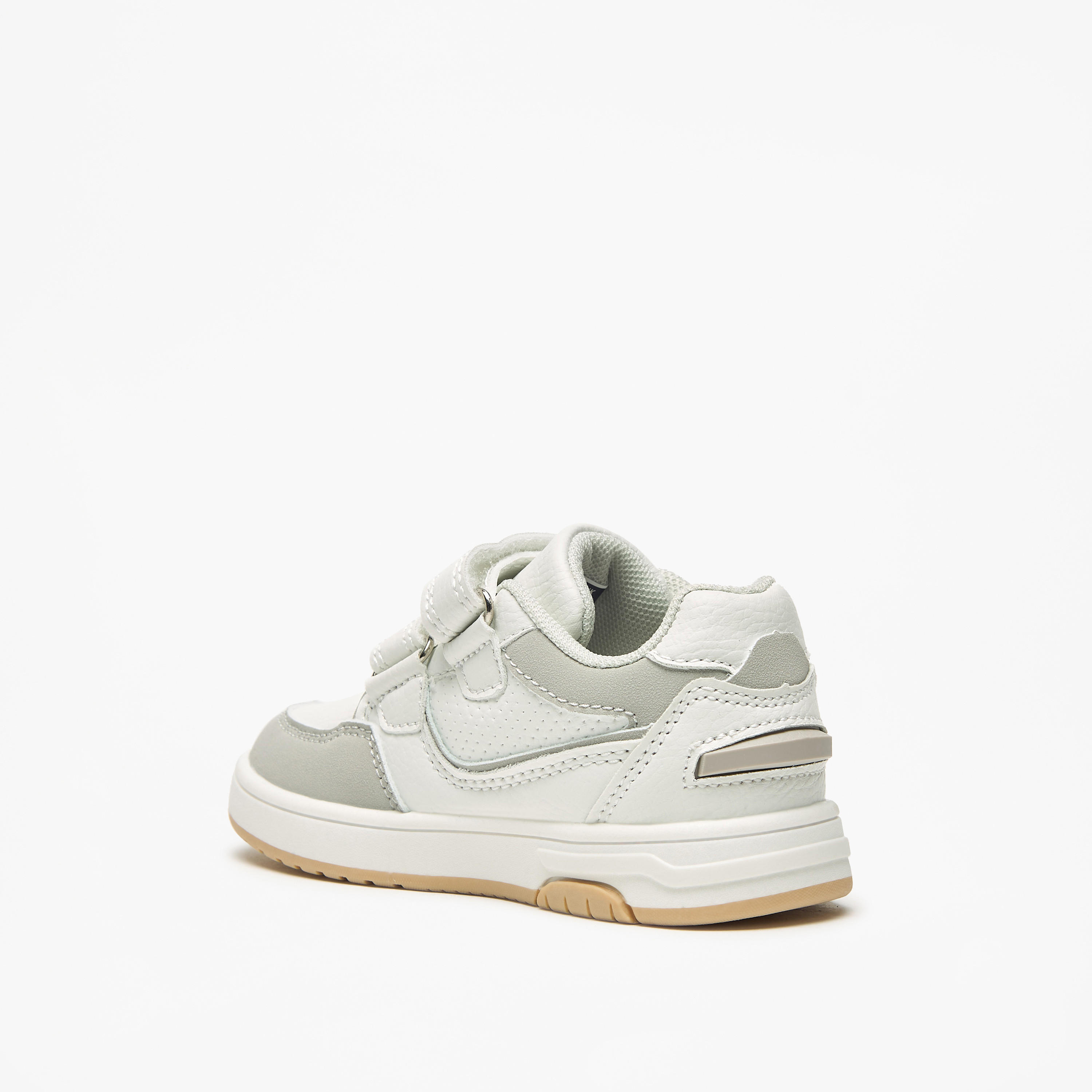 حذاء سنيكرز بشريط إغلاق لاصق وقوالب ملونة من جونيورز-boys-shoes-sneakers-image-2