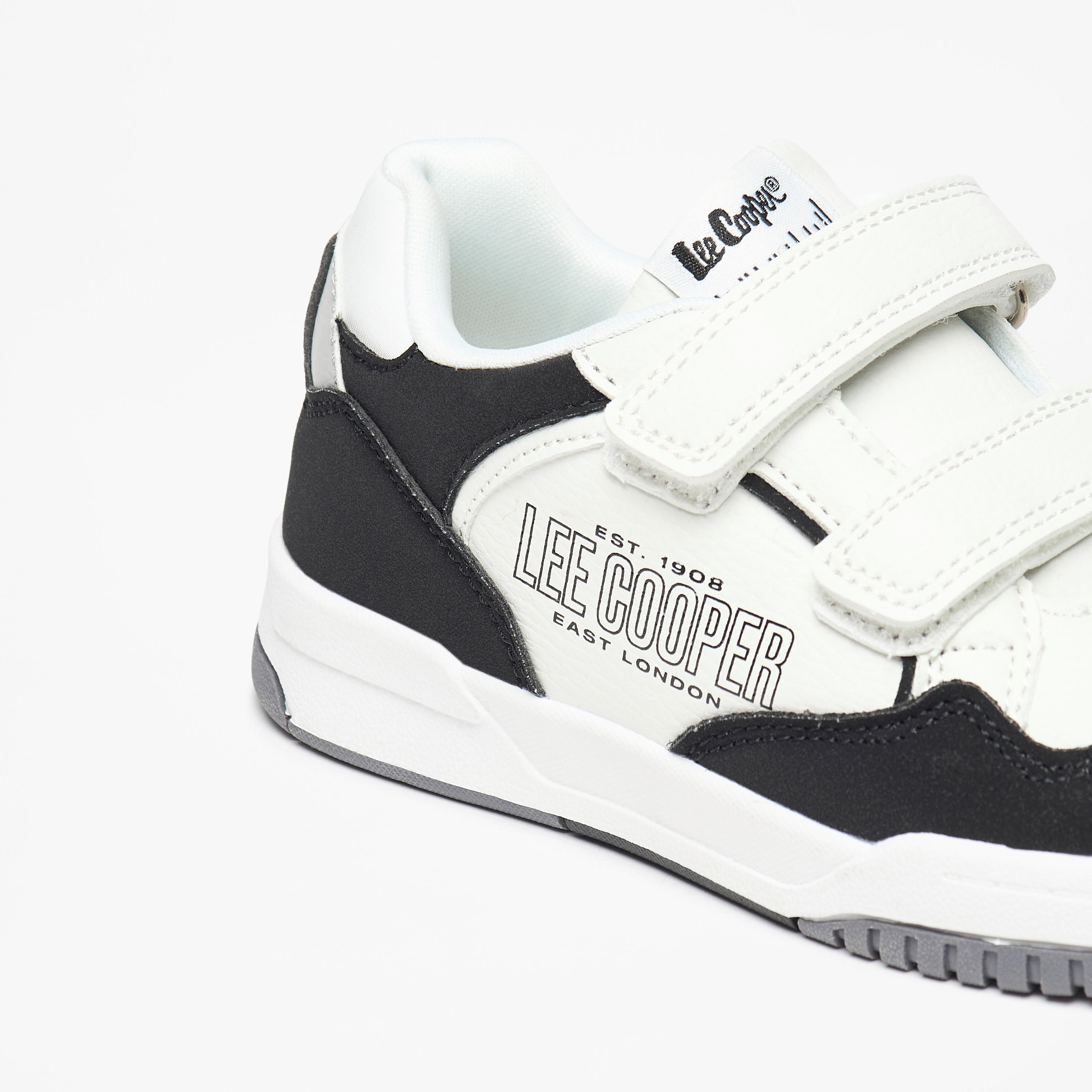 Lee Cooper Kids' Colourblock Sneakers with Hook and Loop Closure-boys-shoes-schoolshoes-image-5