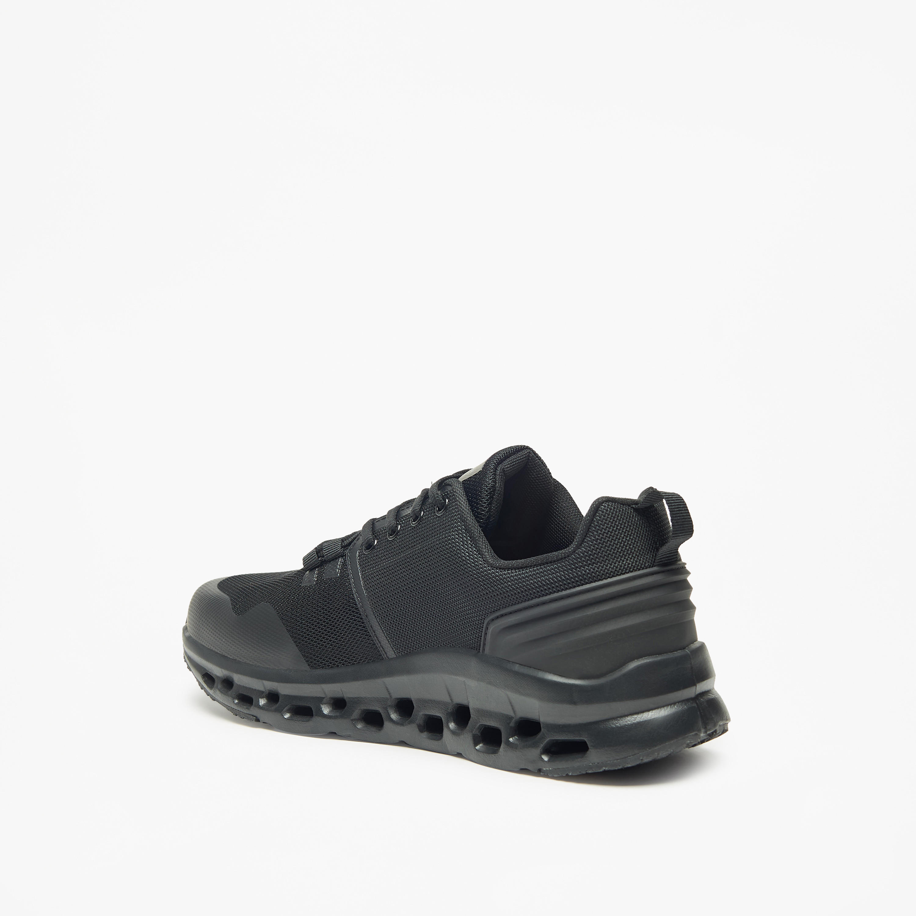حذاء سنيكرز سادة بكاحل منخفض ورباط إغلاق للرجال من لي كوبر-men-shoes-sneakers-image-2