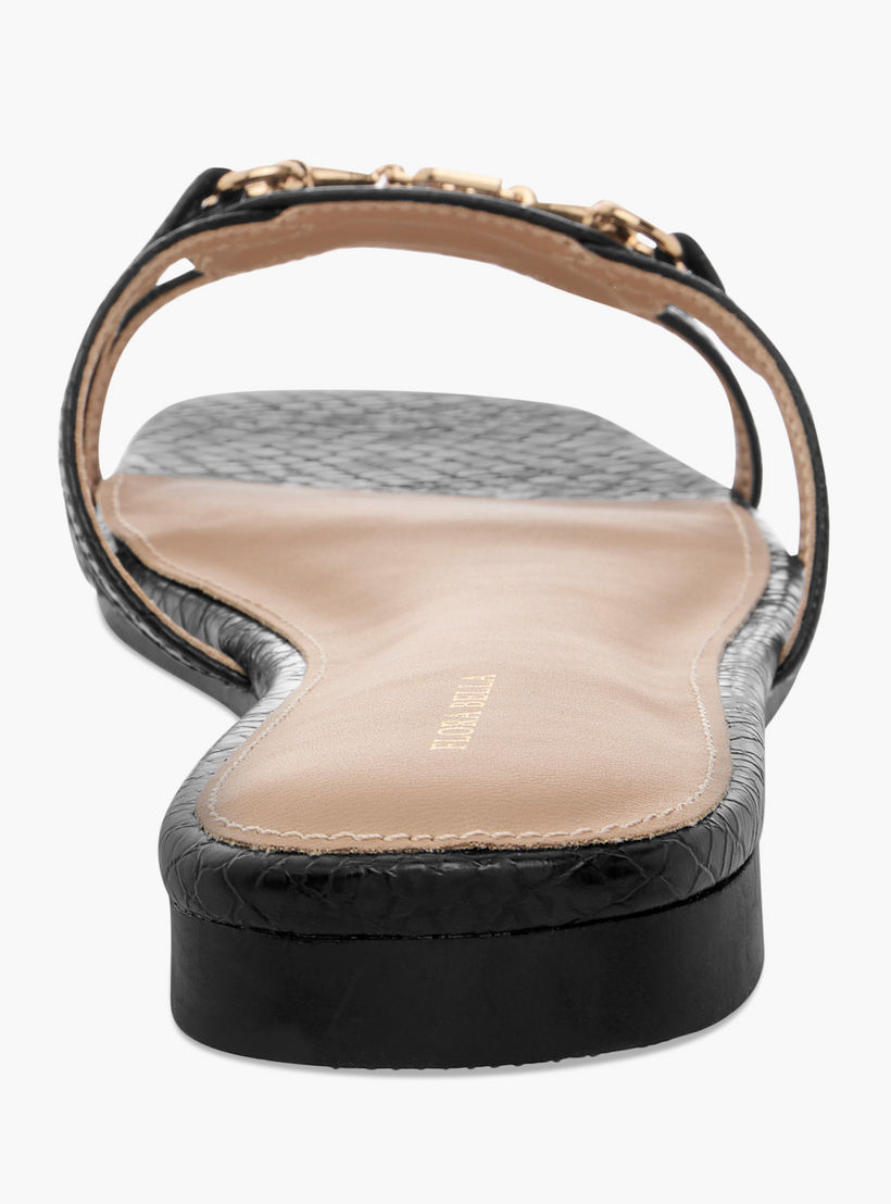 صندل مسطّح سهل الارتداء بزينة معدنية من فلورا بيلا-women-shoes-flats-sandals-image-5