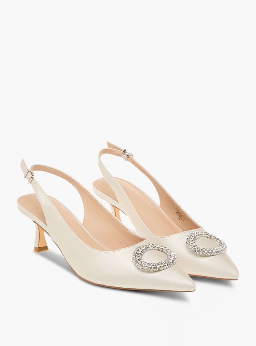 حذاء مزين بحزام خلفي وكعب صغير وإبزيم إغلاق من فلورا بيلا-women-shoes-heels-image-1
