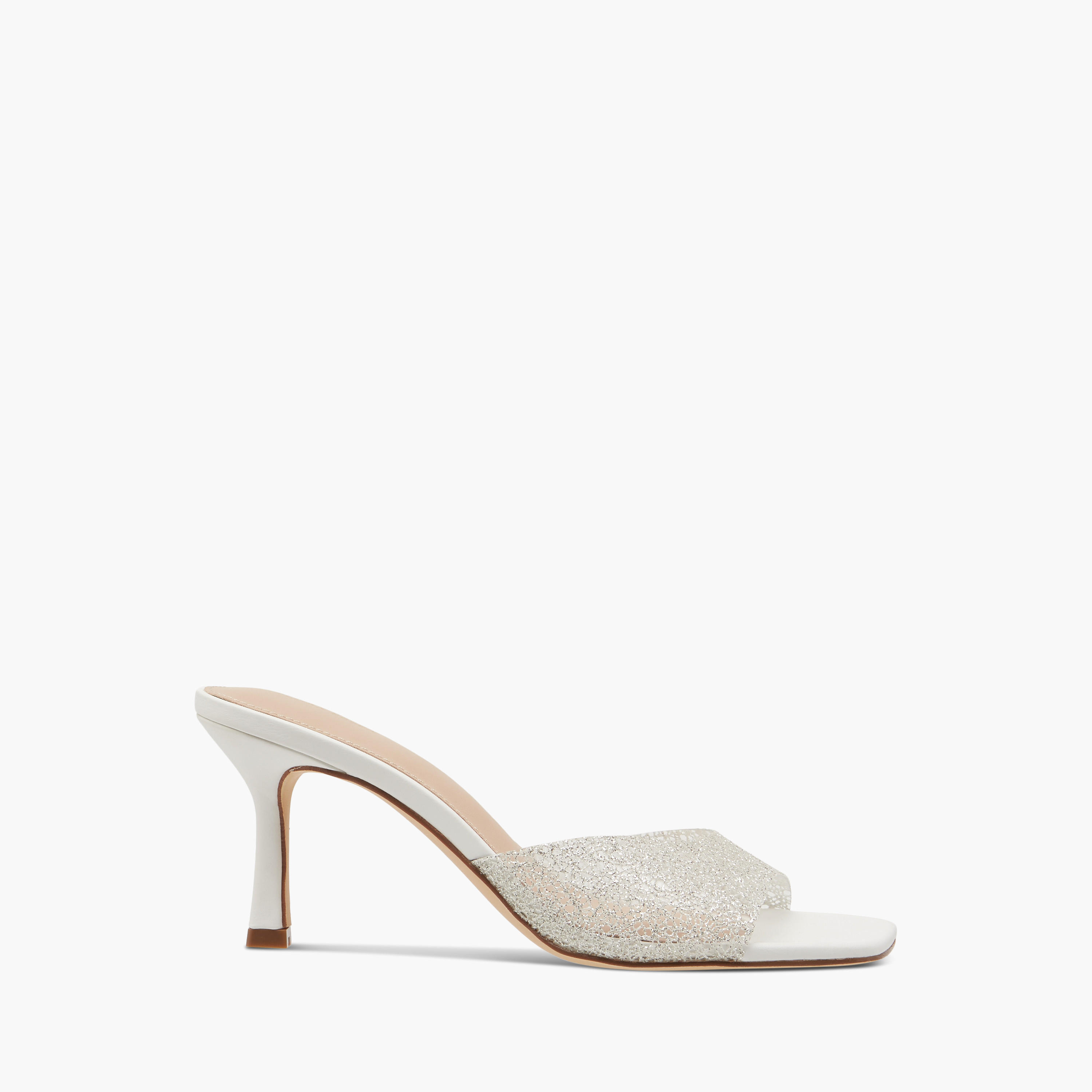 صندل سهل الارتداء بارز الملمس بكعب ستيليتو من فلورا بيلا-women-shoes-sandals-heeled-image-3