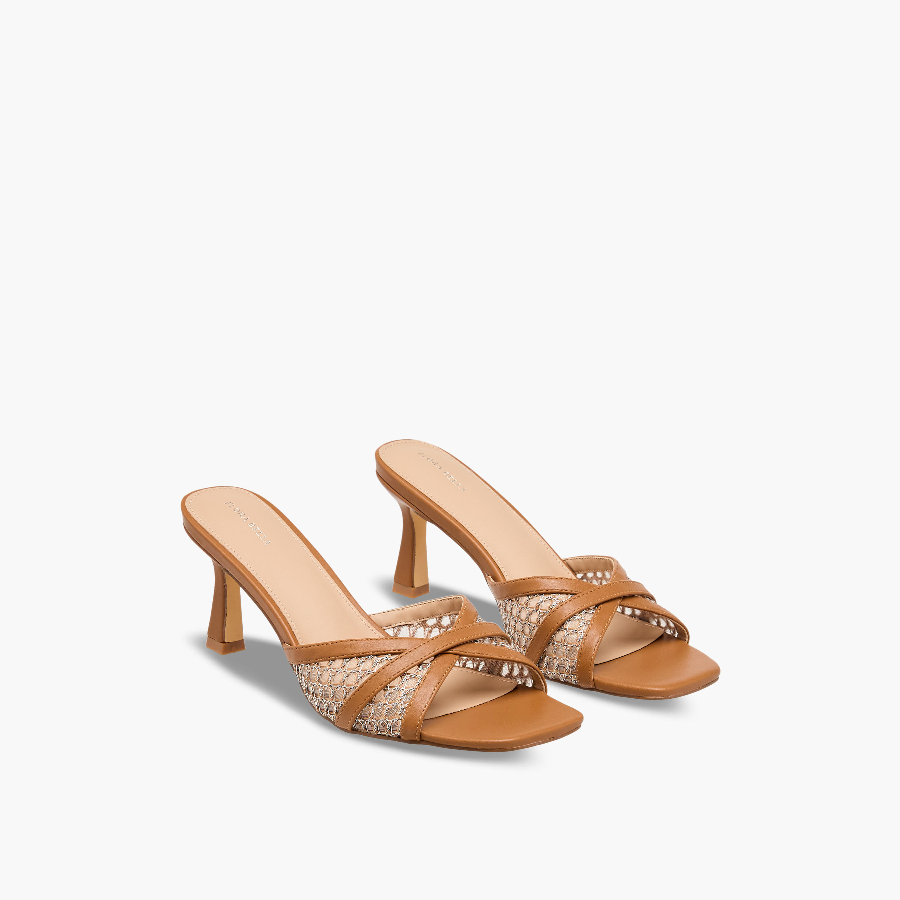صندل سهل الارتداء بأحزمة متقاطعة وكعب من فلورا بيلا-women-shoes-sandals-heeled-image-1