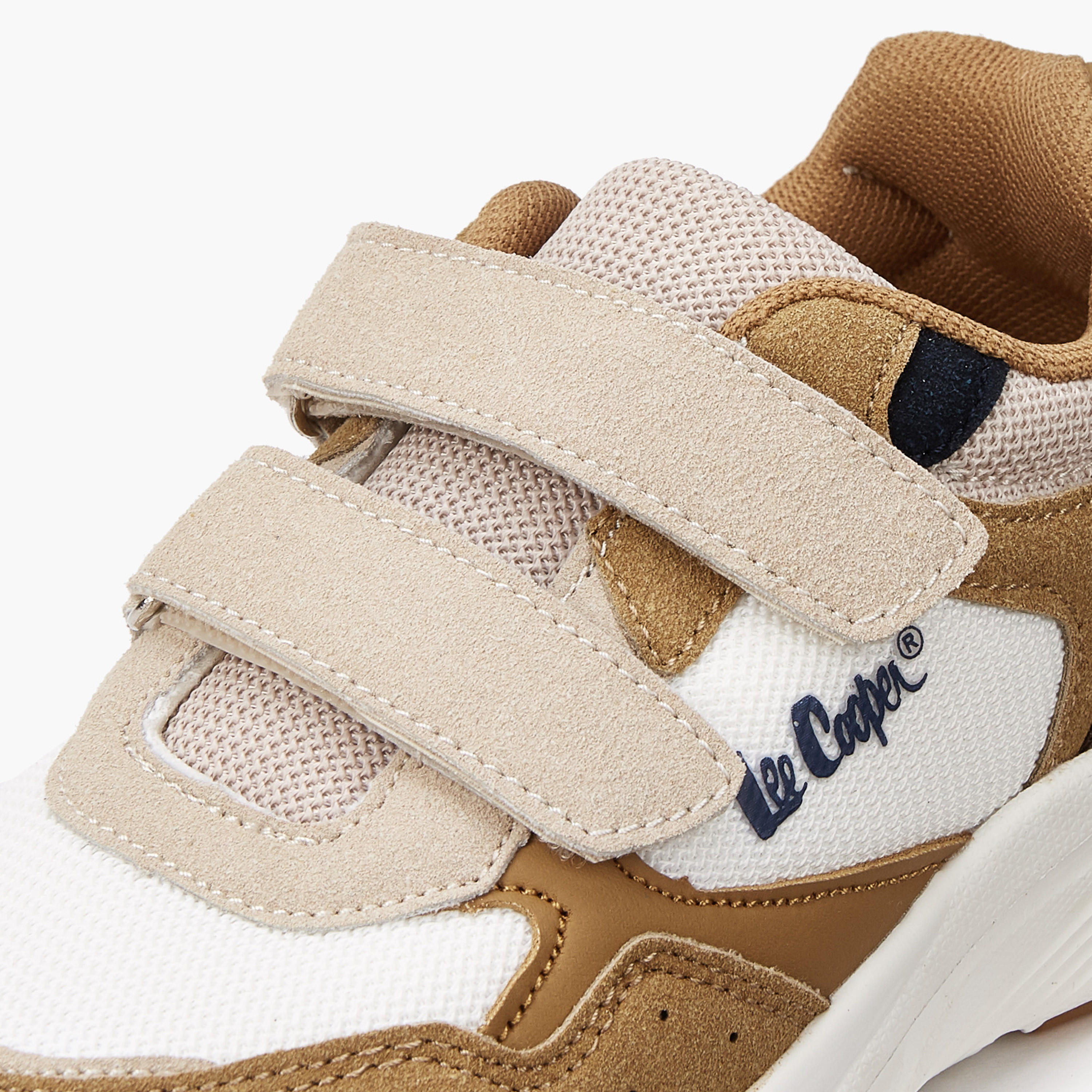 Lee Cooper Boys' Colourblock Sneakers with Hook and Loop Closure-boys-shoes-sneakers-image-4