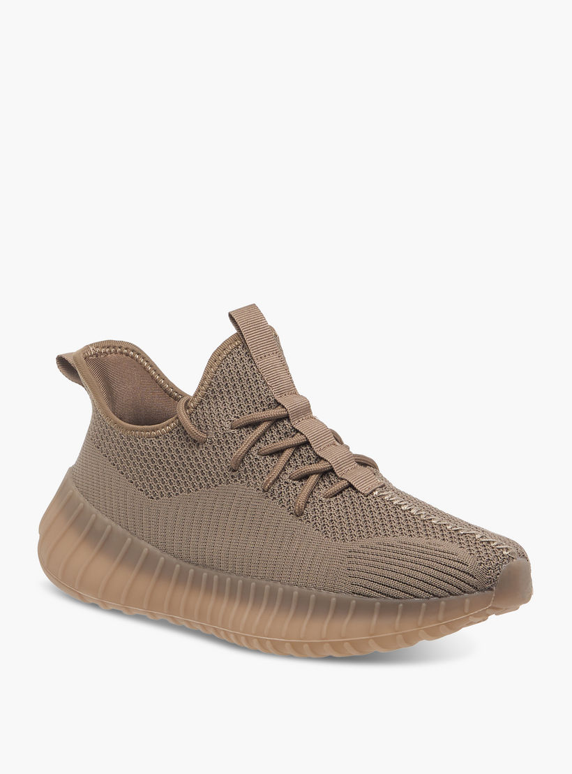 حذاء رياضي بارز الملمس برباط إغلاق من أوكلان من شو إكسبريس-women-shoes-sneakers-image-2