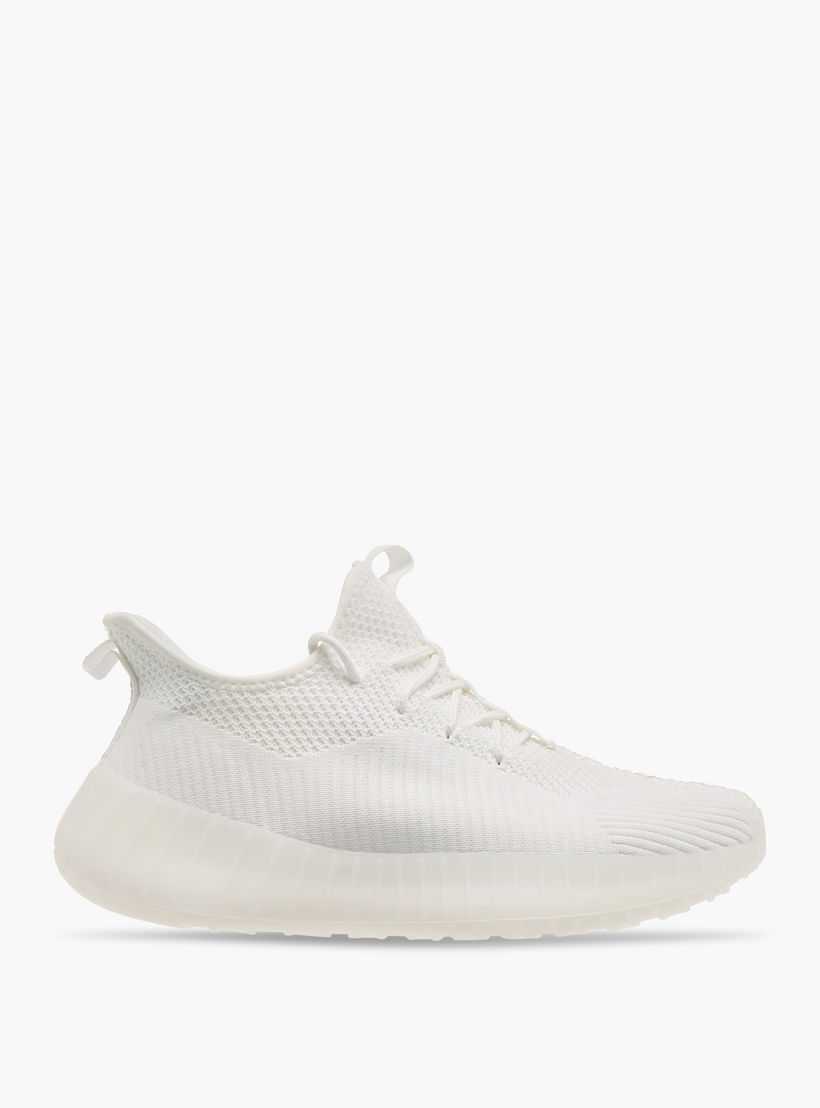 حذاء رياضي بارز الملمس برباط إغلاق من أوكلان من شو إكسبريس-women-shoes-sneakers-image-3
