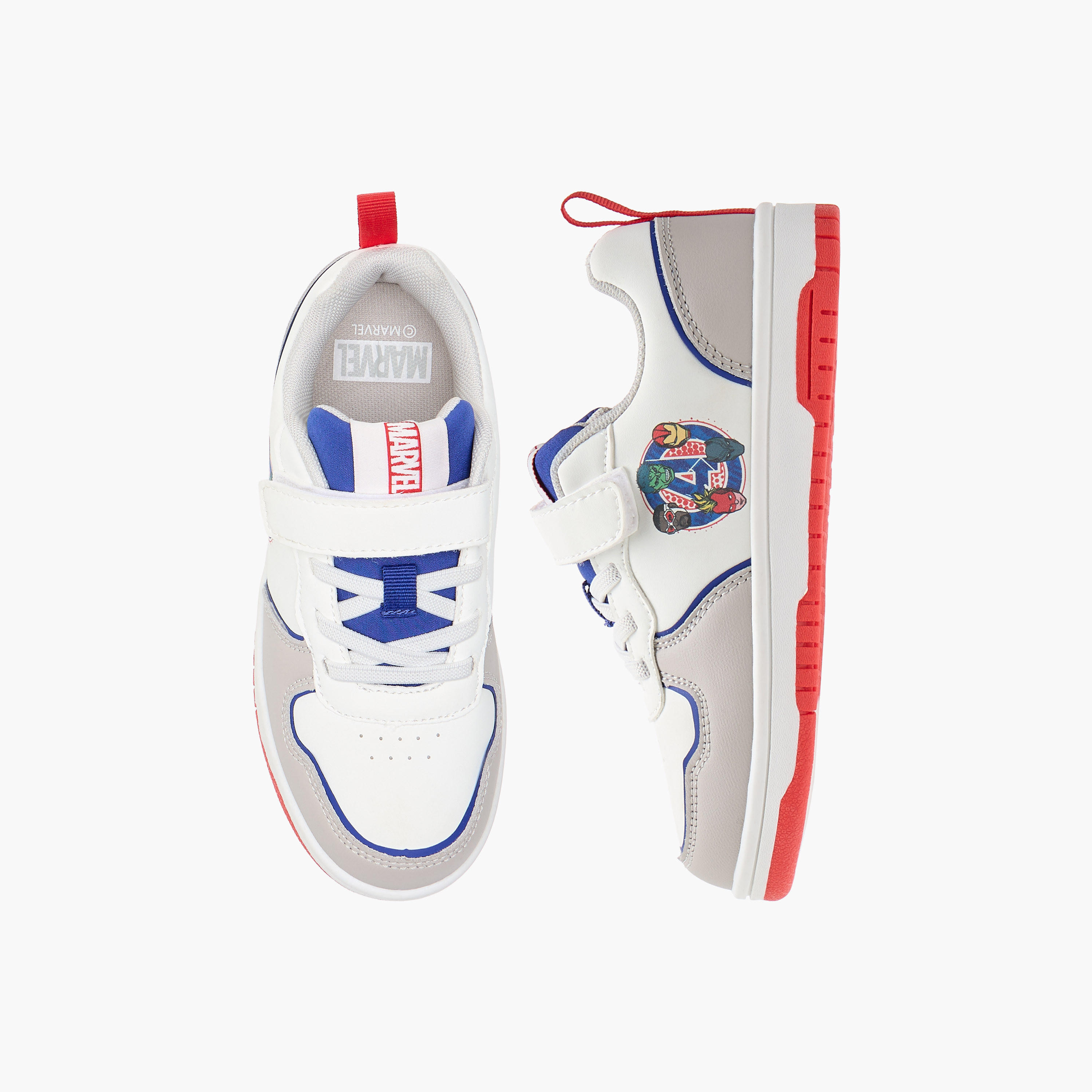 حذاء سنيكرز بشريط إغلاق لاصق وطبعات أفينجرز-boys-shoes-sneakers-image-1
