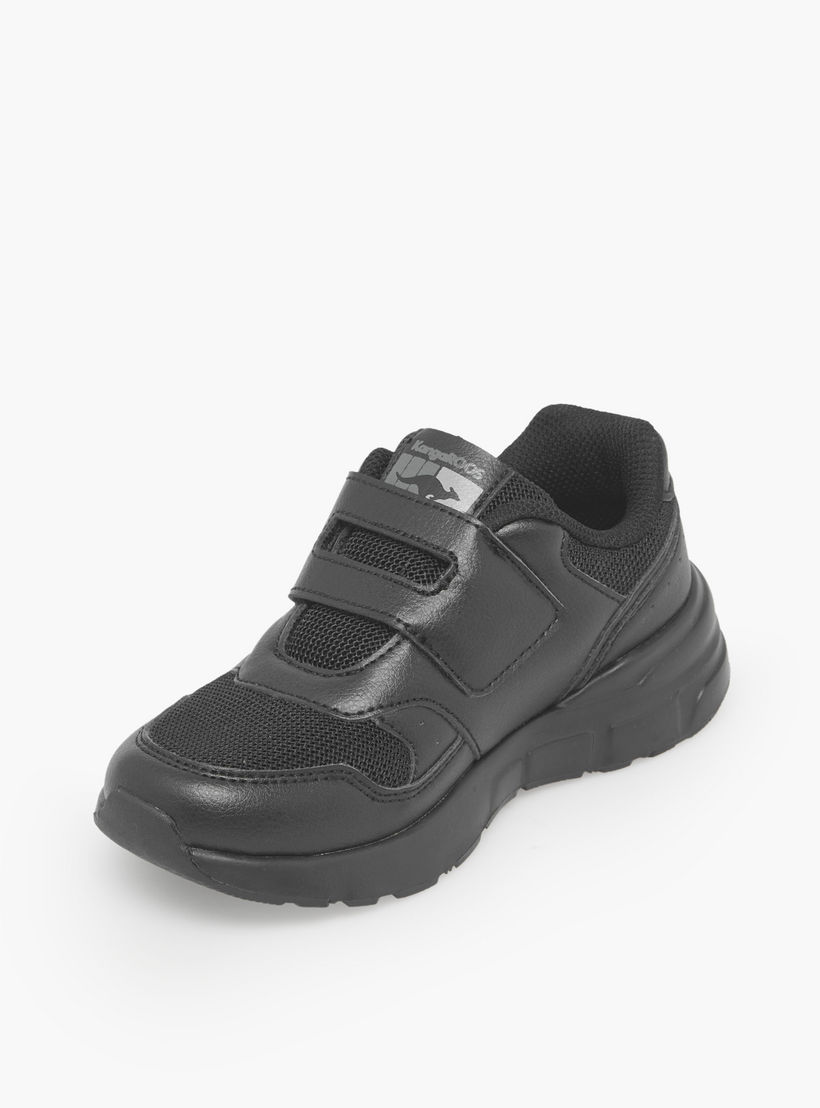 حذاء مدرسي بشريط إغلاق لاصق للأطفال من كانجاروز-boys-shoes-schoolshoes-image-4