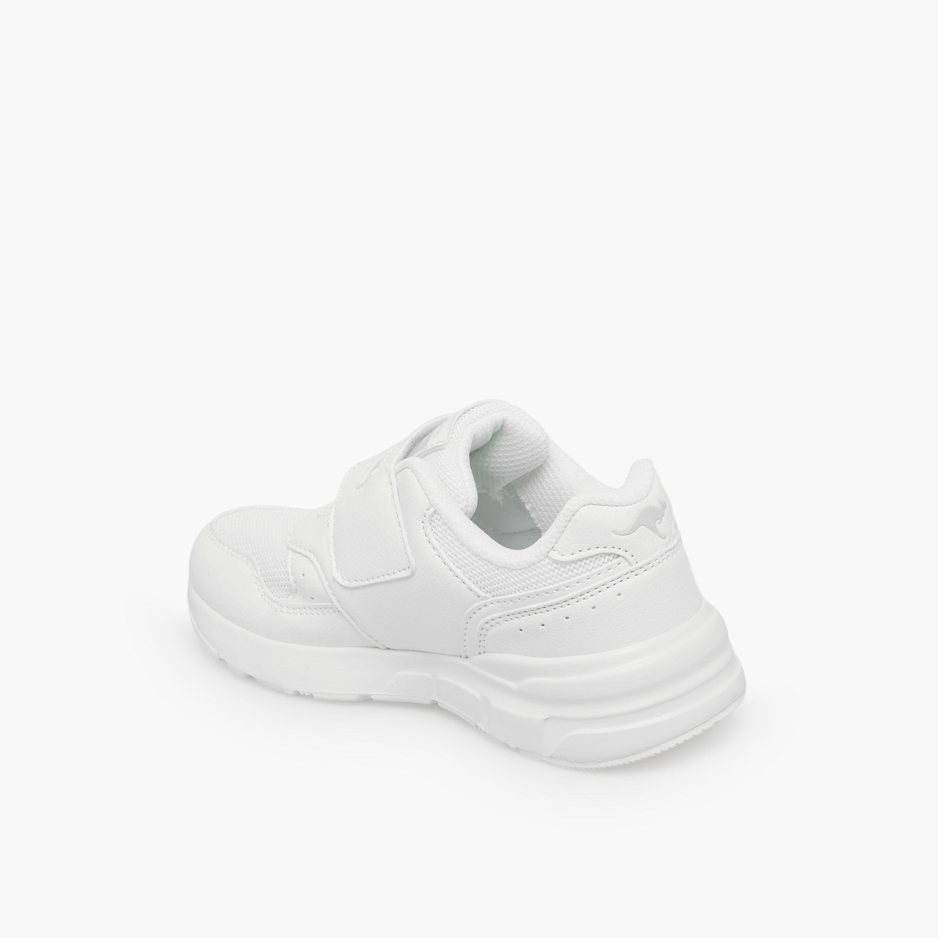 حذاء مدرسي بشريط إغلاق لاصق للأطفال من كانجاروز-boys-shoes-schoolshoes-image-5