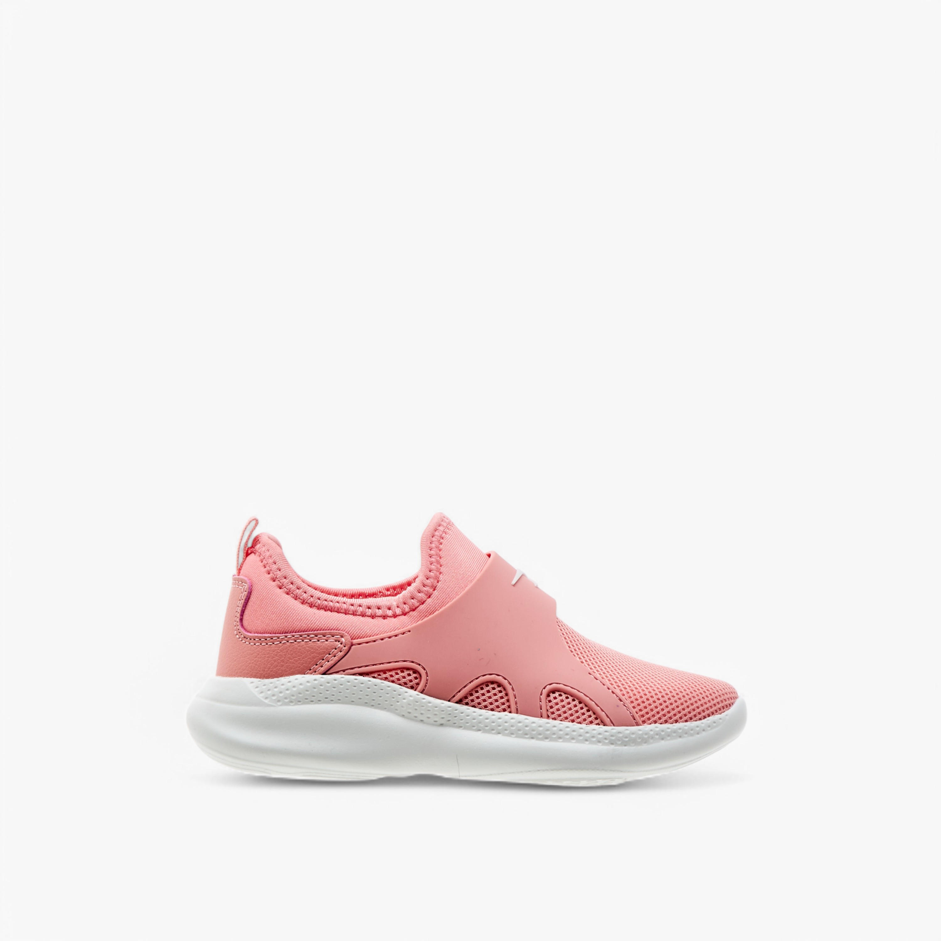 Dash Logo Detail Slip-On Sports Shoes-girls-shoes-sports-image-3