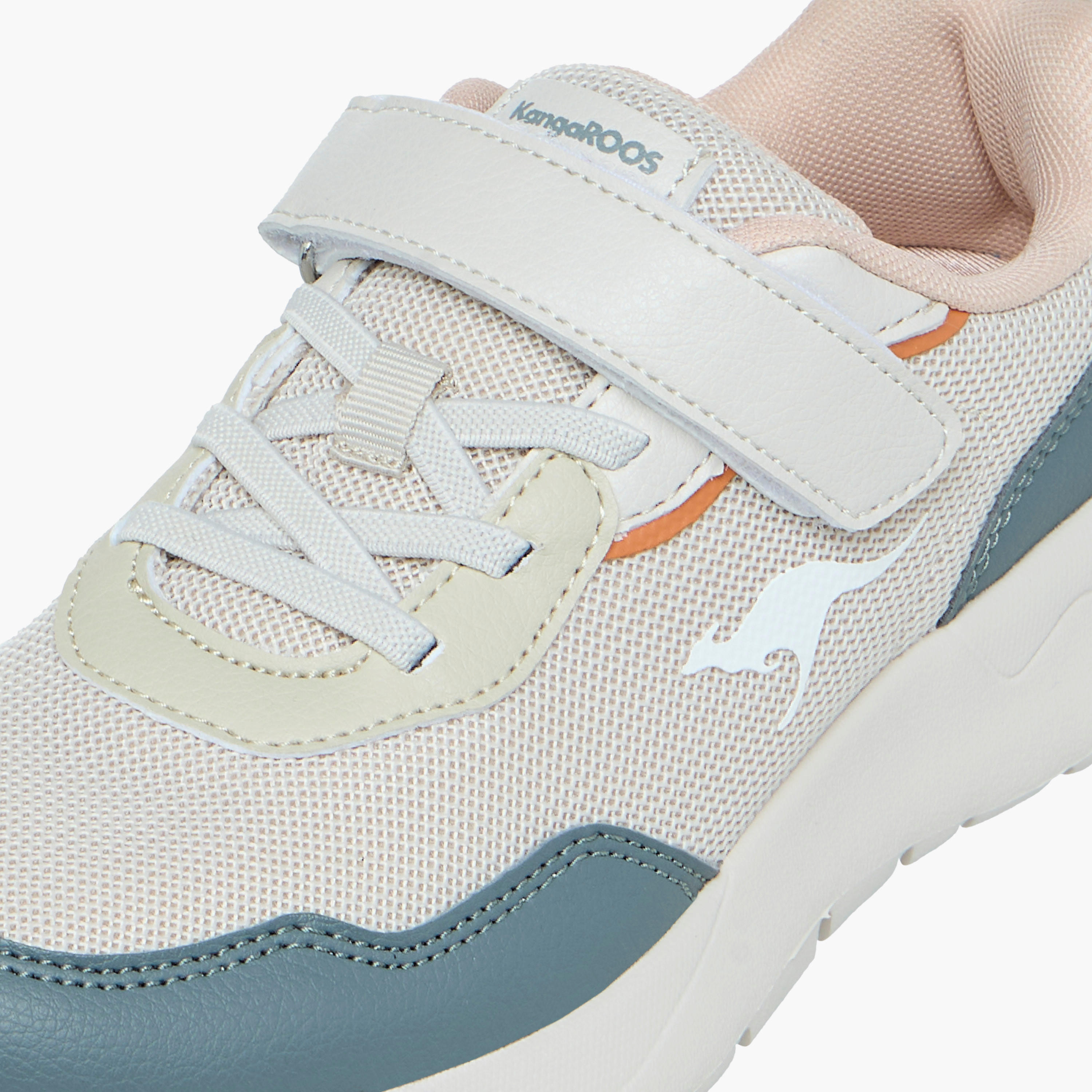 Kangaroos Girls Colourblock Hook & Loop Walking Shoes-girls-shoes-sports-image-4