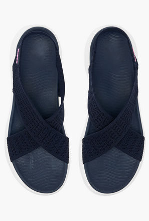 صندل بأحزمة متقاطعة بارز الملمس سهل الارتداء للنساء من كابا-women-shoes-flats-image-1