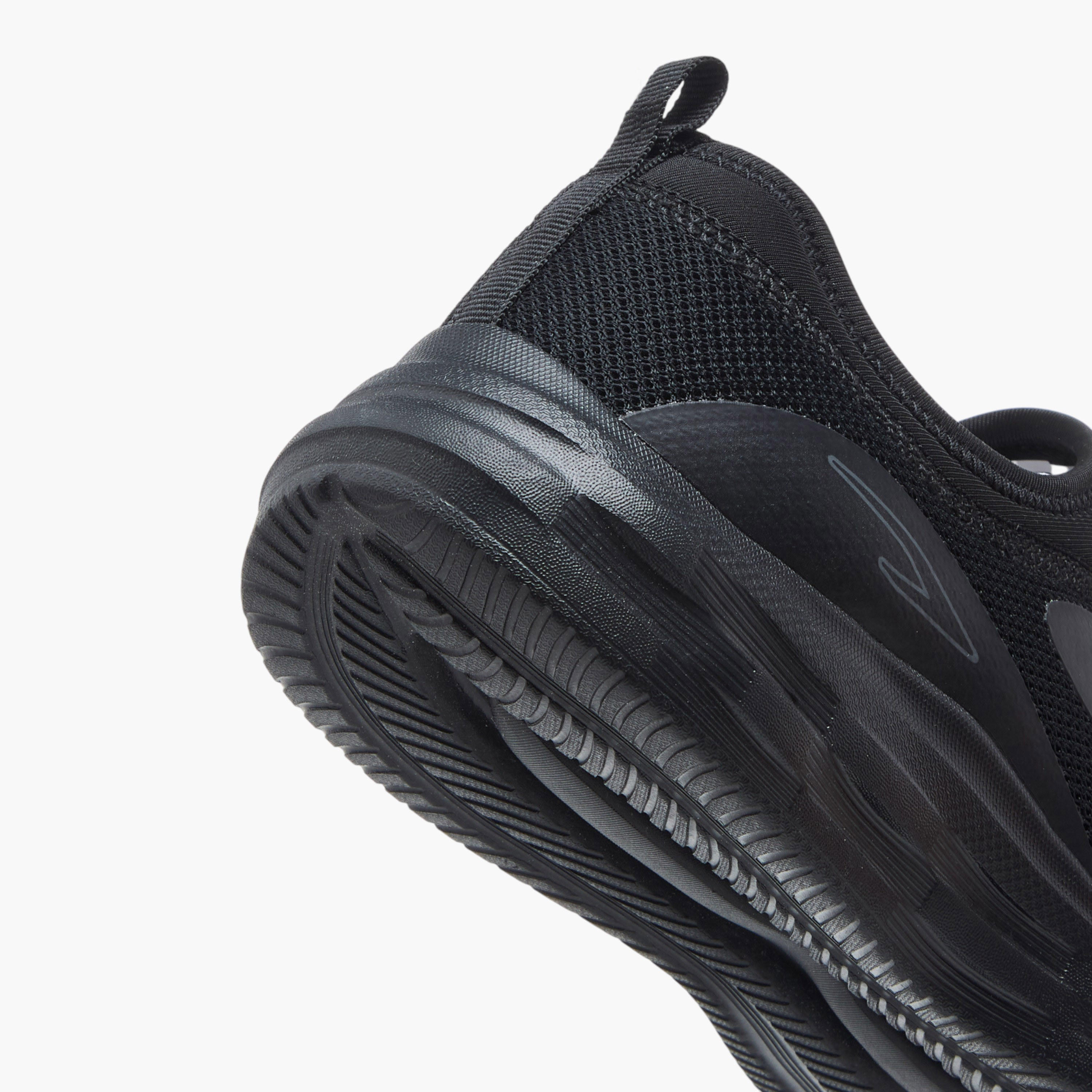 Dash Logo Detail Slip-On Sports Shoes-women-shoes-sneakers-image-5