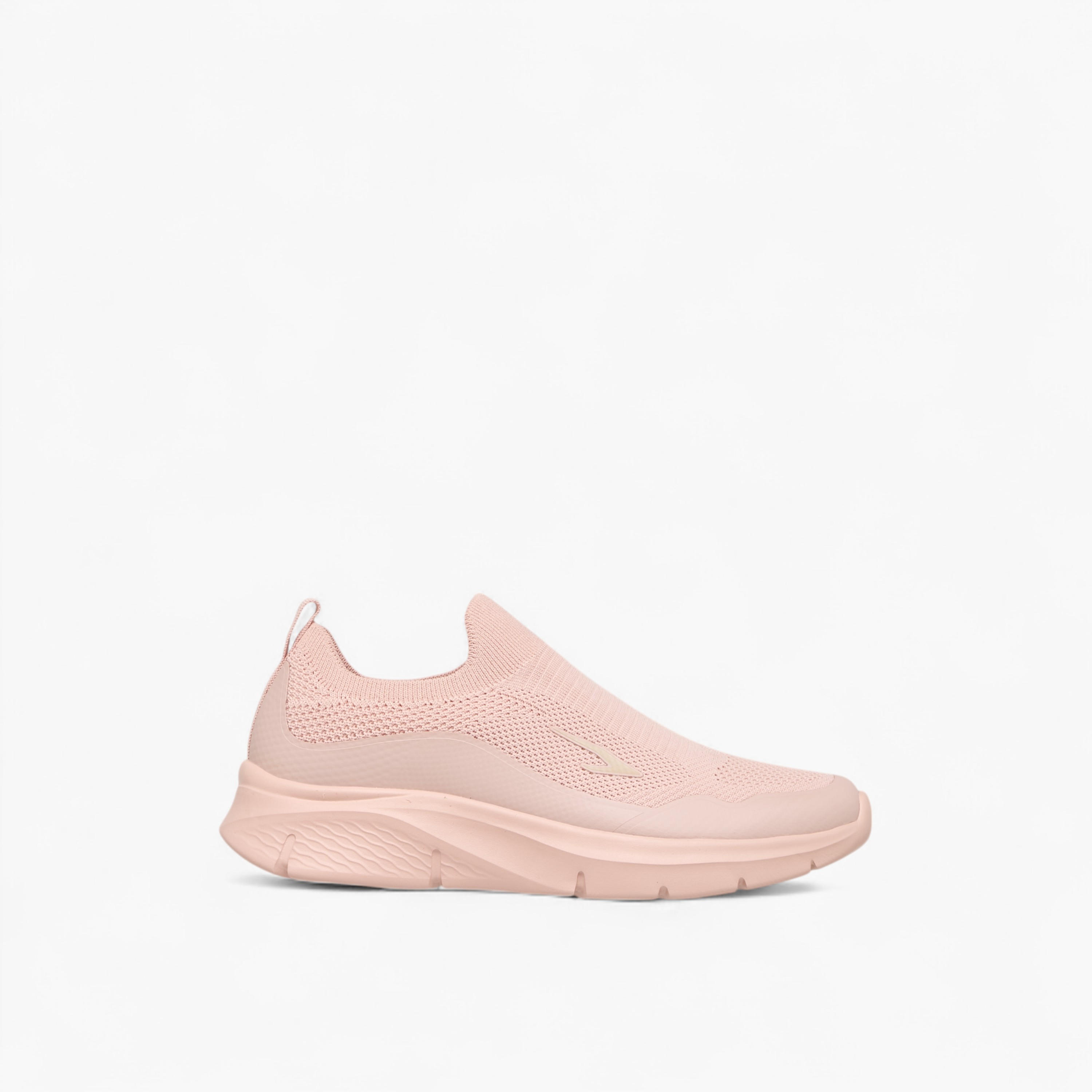 حذاء رياضي سهل الارتداء بشعار من داش-women-shoes-sports-image-5