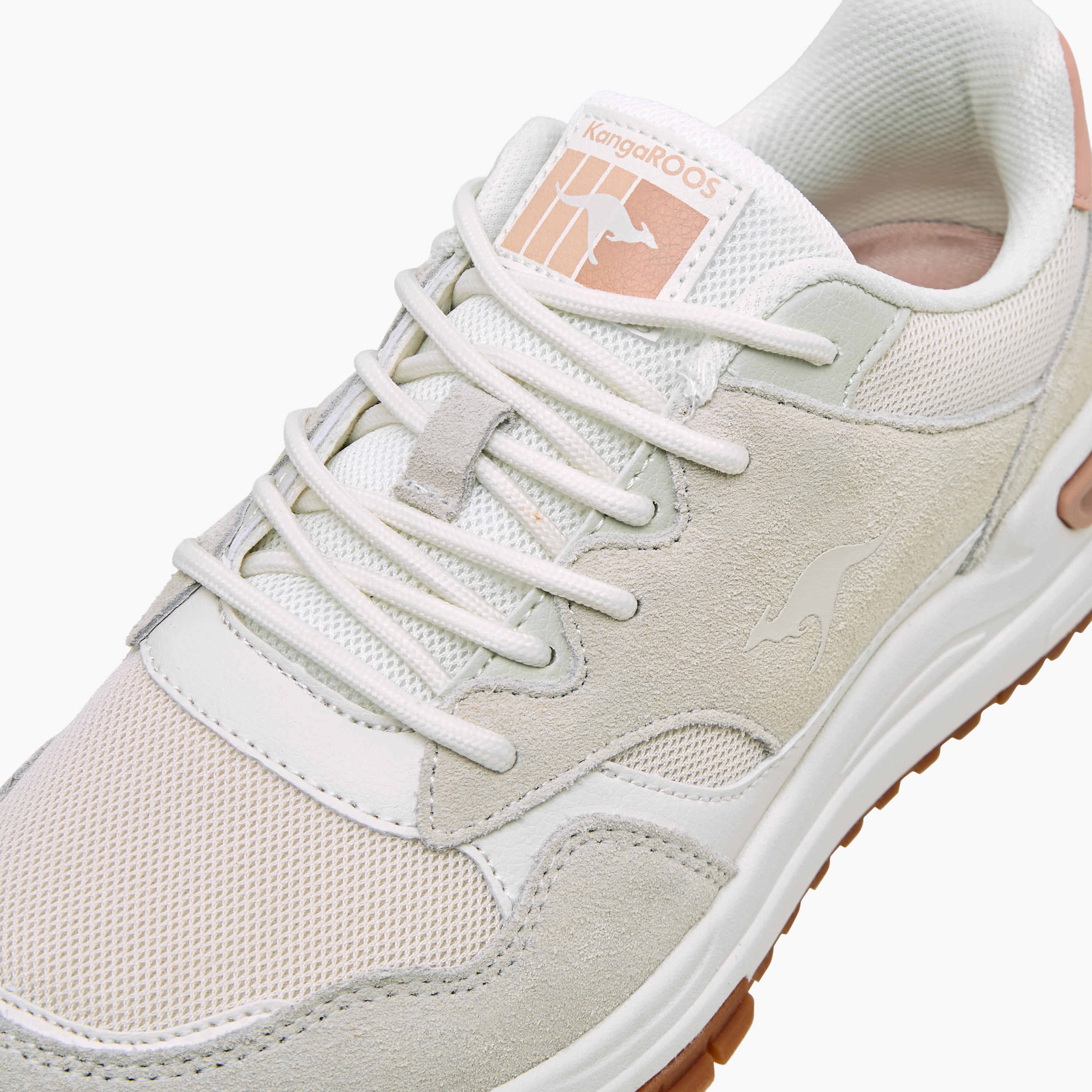 حذاء رياضي برباط إغلاق للنساء من كانجاروز-women-shoes-sports-image-4