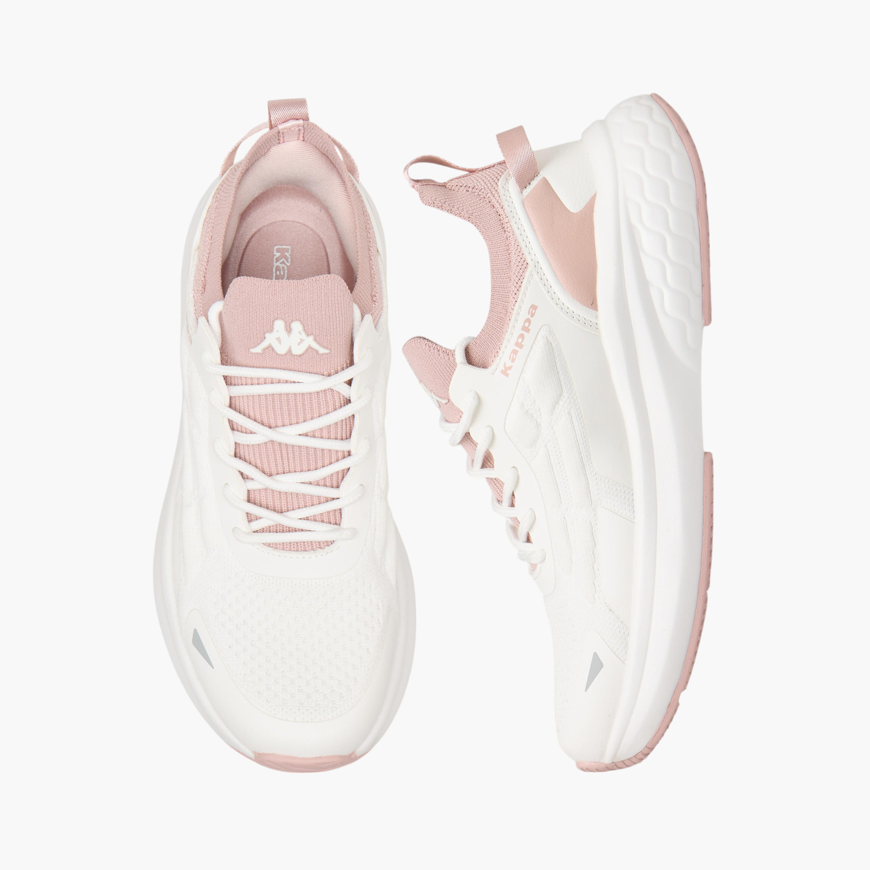 حذاء رياضي برباط إغلاق وطبعات شعار للنساء من كابا-women-shoes-sports-image-1