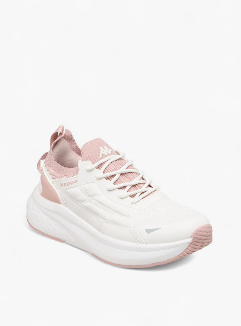 حذاء رياضي برباط إغلاق وطبعات شعار للنساء من كابا-women-shoes-sports-image-4