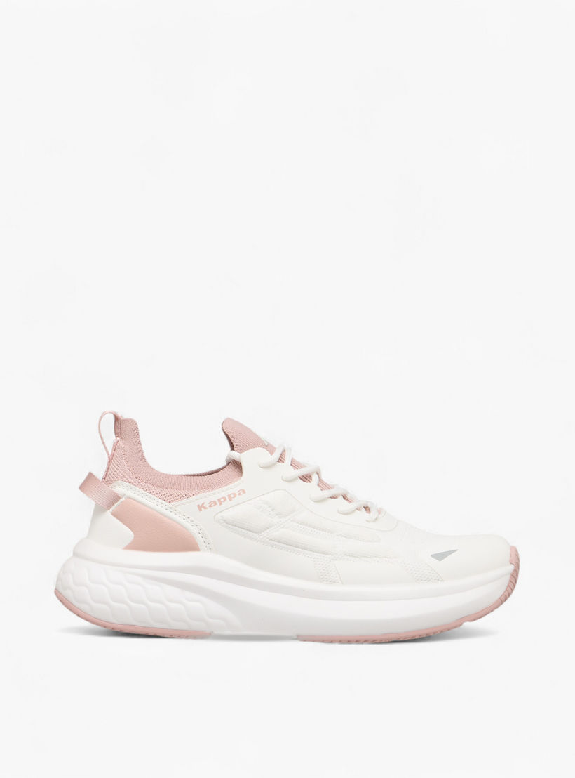 حذاء رياضي برباط إغلاق وطبعات شعار للنساء من كابا-women-shoes-sports-image-5