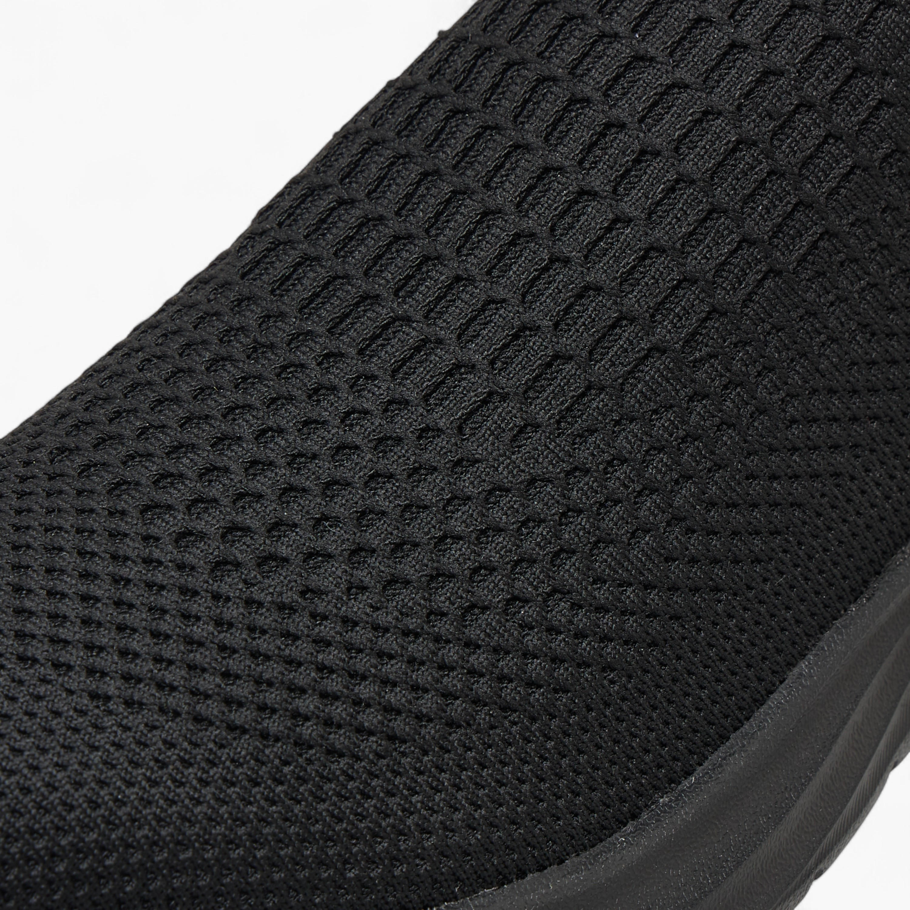 حذاء رياضي سهل الارتداء بشعار من داش-women-shoes-sports-image-6