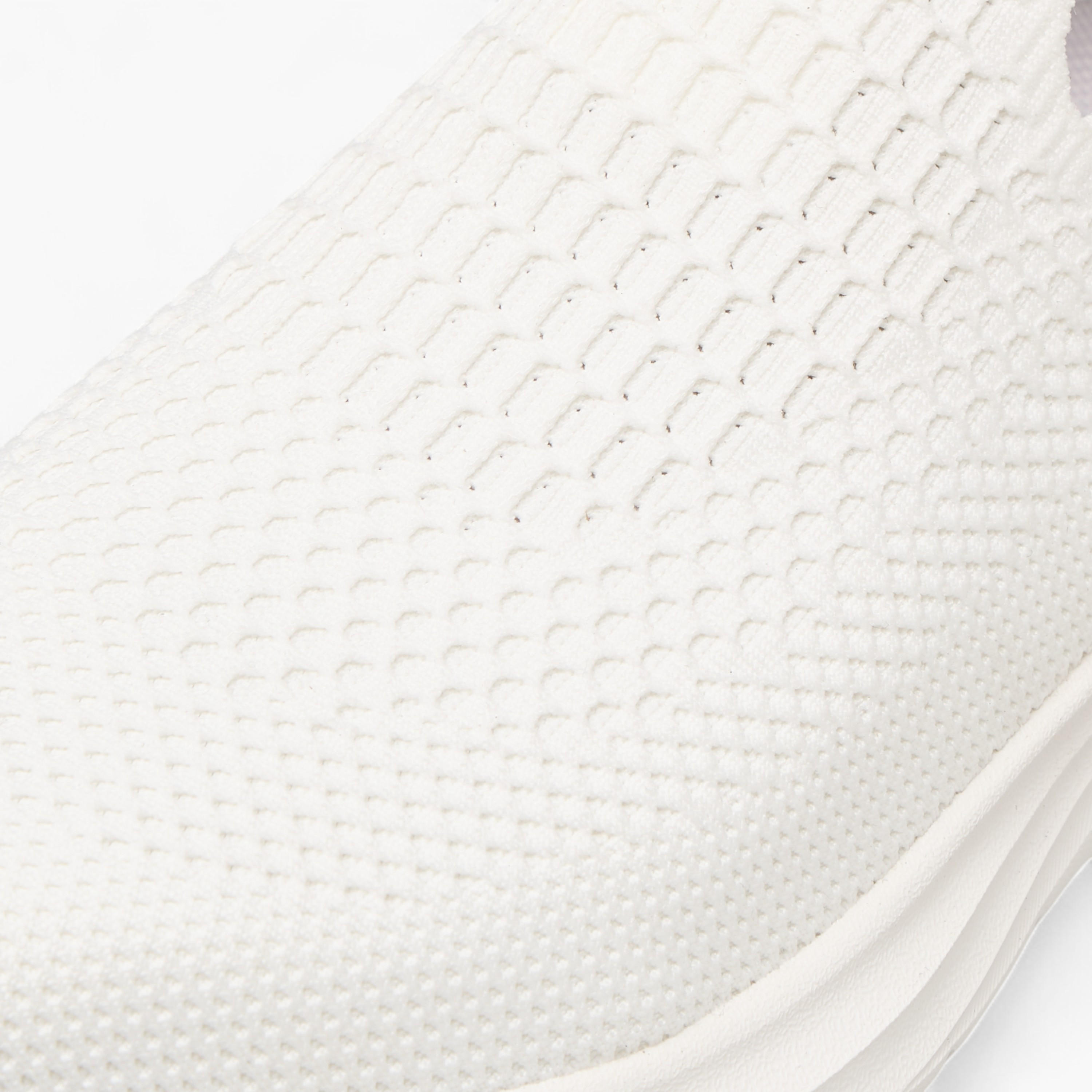 Dash Logo Detail Slip-On Sports Shoes-women-shoes-sports-image-5