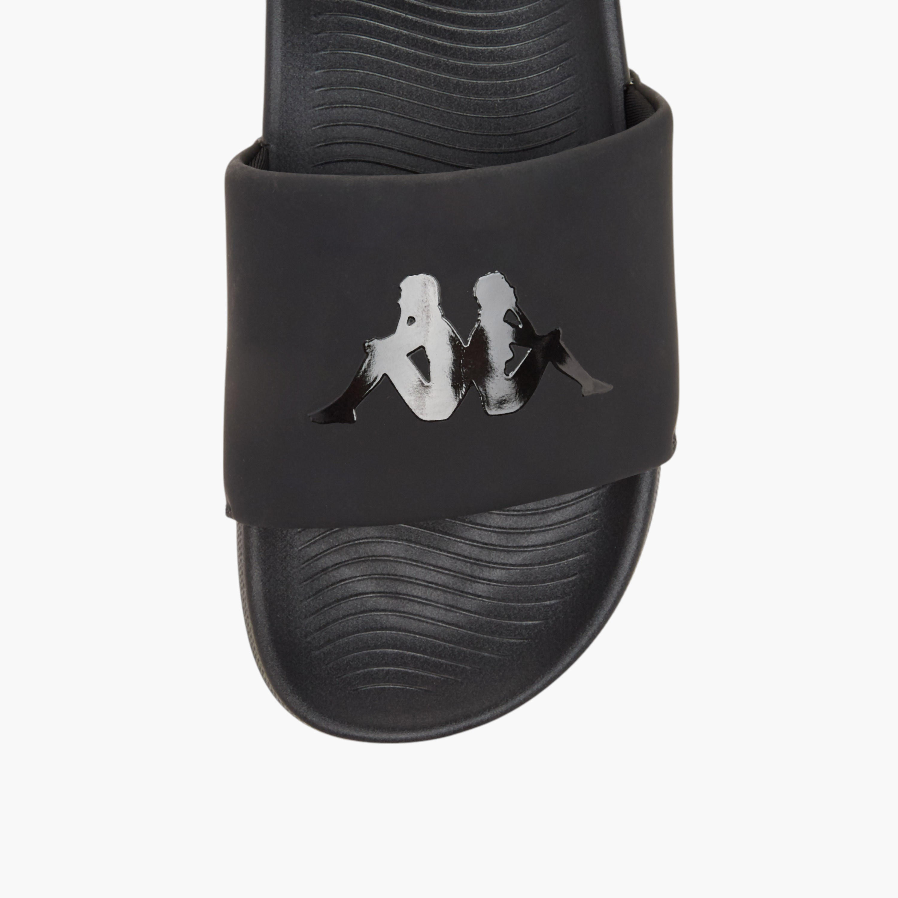 شبشب سهل الارتداء بتفاصيل الشعار للرجال من كابا-men-shoes-flipflopsandslides-image-3