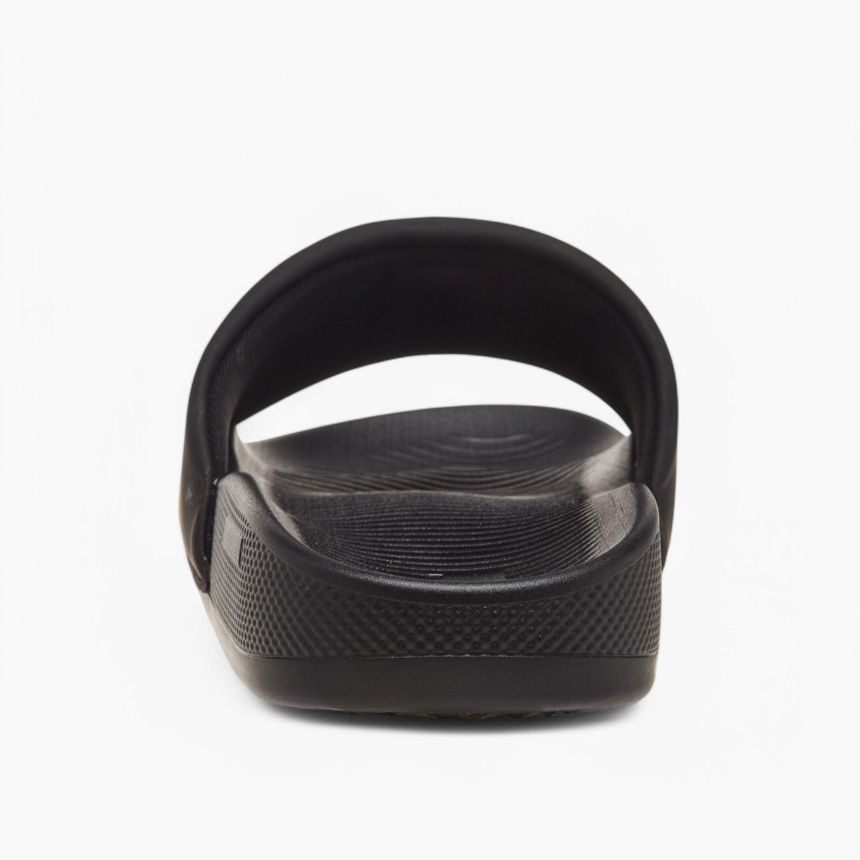 شبشب سهل الارتداء بتفاصيل الشعار للرجال من كابا-men-shoes-flipflopsandslides-image-4