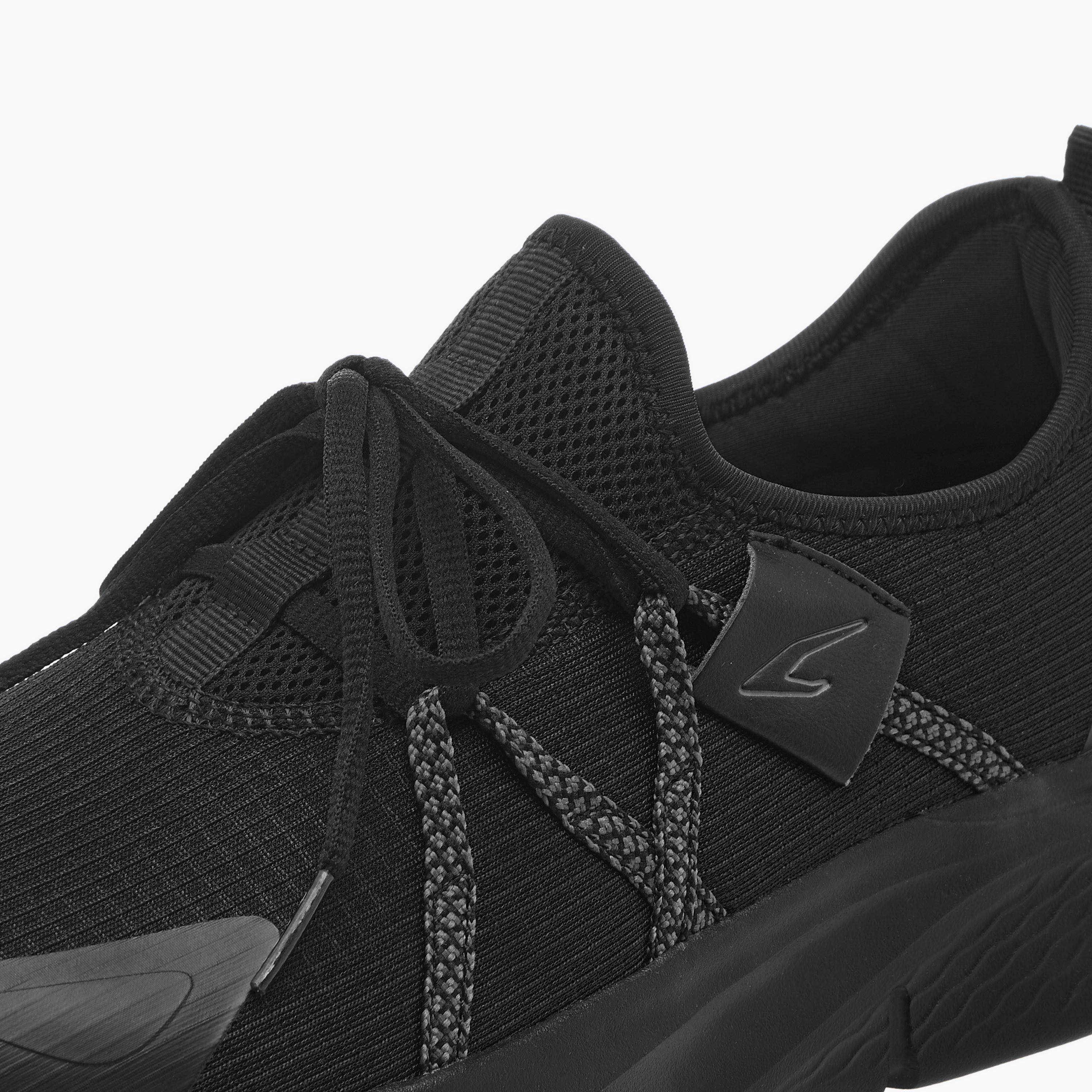 حذاء رياضي بارز الملمس برباط إغلاق من داش-sports-men-shoes-image-4