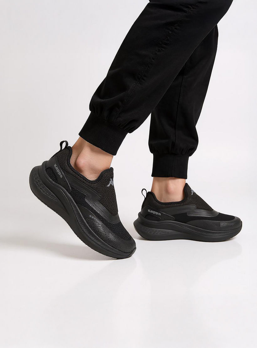 حذاء رياضي سهل الارتداء بلسان سحب وطبعات شعار من كابا-sports-men-shoes-image-3