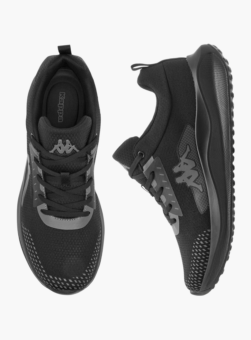 حذاء رياضي بشعار ورباط إغلاق للرجال من كابا-sports-men-shoes-image-1