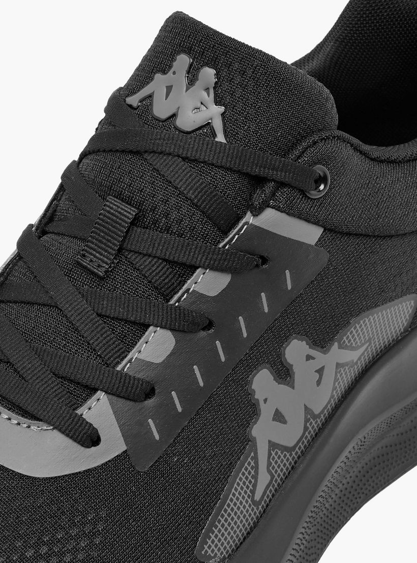 حذاء رياضي بشعار ورباط إغلاق للرجال من كابا-sports-men-shoes-image-6