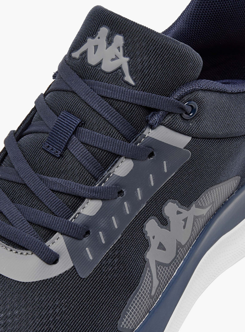 حذاء رياضي بشعار ورباط إغلاق للرجال من كابا-sports-men-shoes-image-5