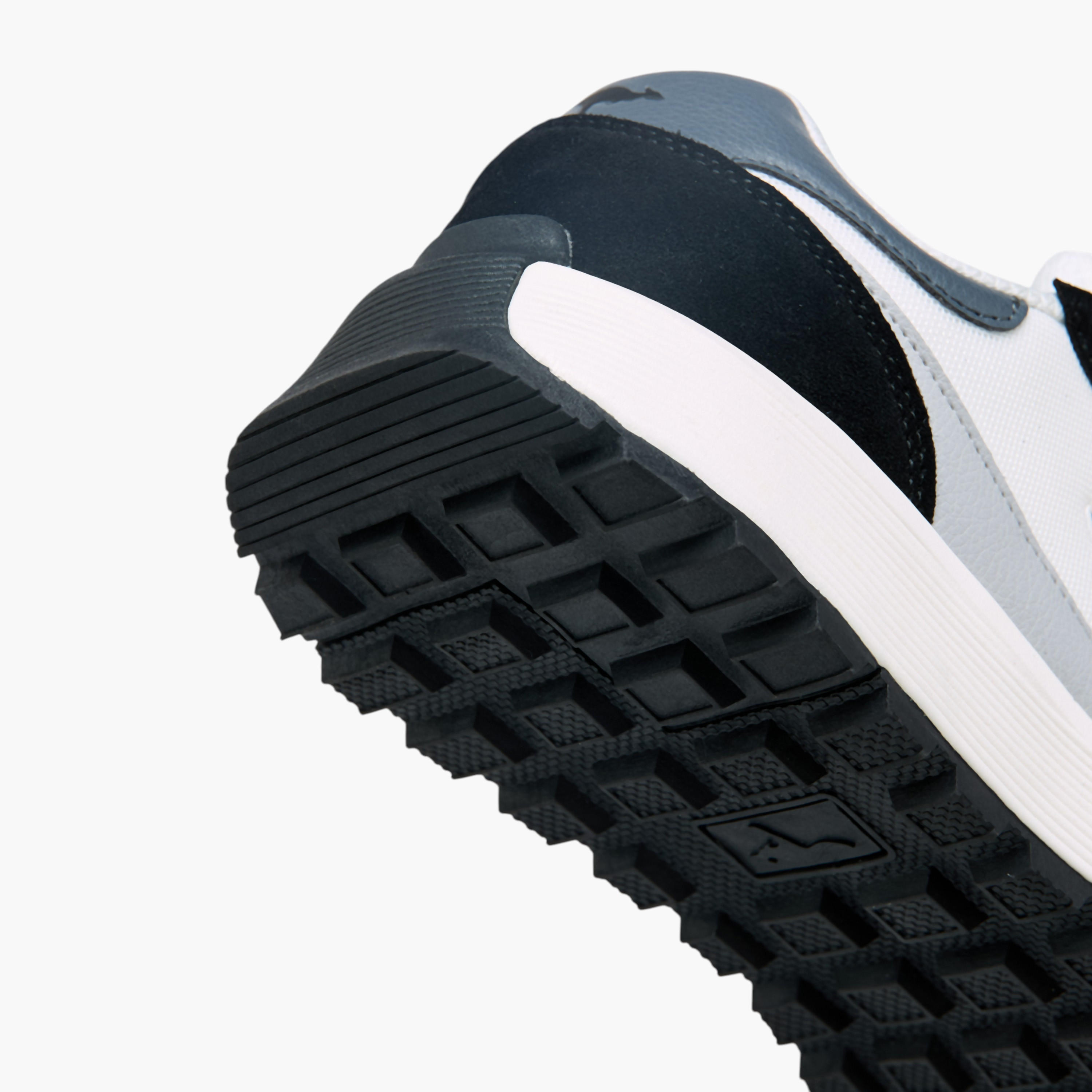KangaROOS Men's Lace-Up Sports Shoes-men-shoes-sports-image-5