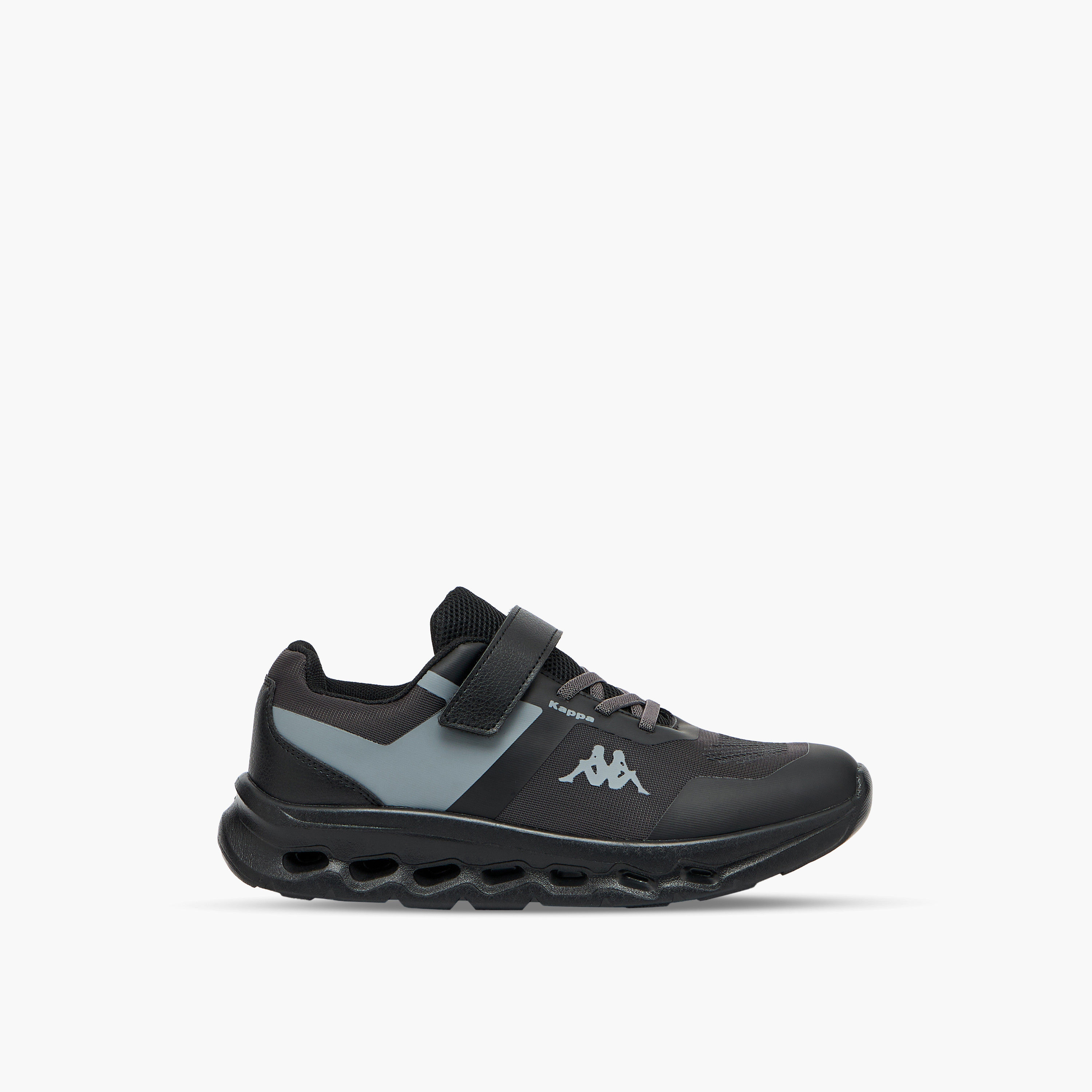 حذاء رياضي بشريط لاصق وطبعات شعار للأولاد من كابا-sports-boys-shoes-image-8