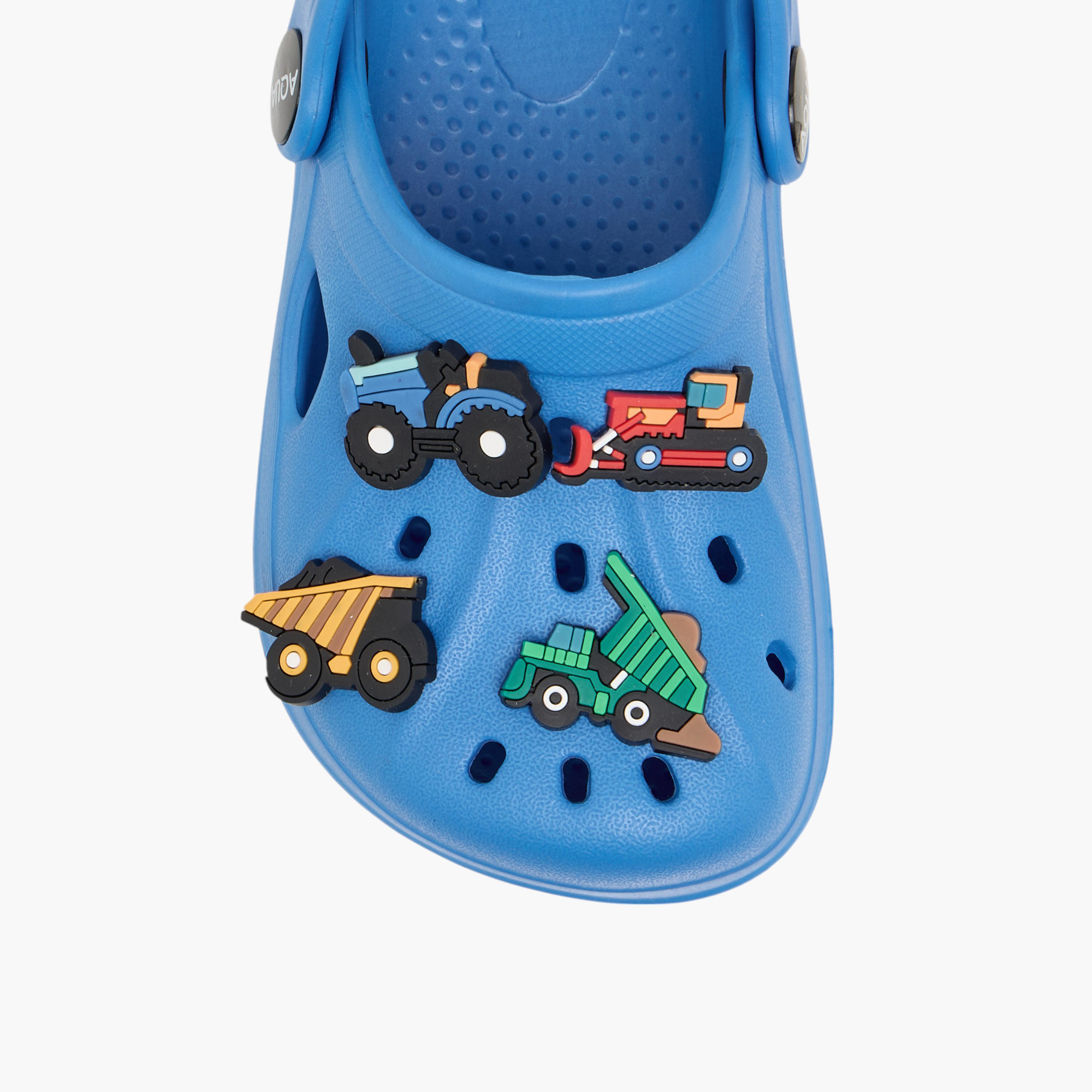 صندل كلوج بتزيينات جيبيتز وحزام خلفي من أكوا-boys-shoes-sandals-image-4