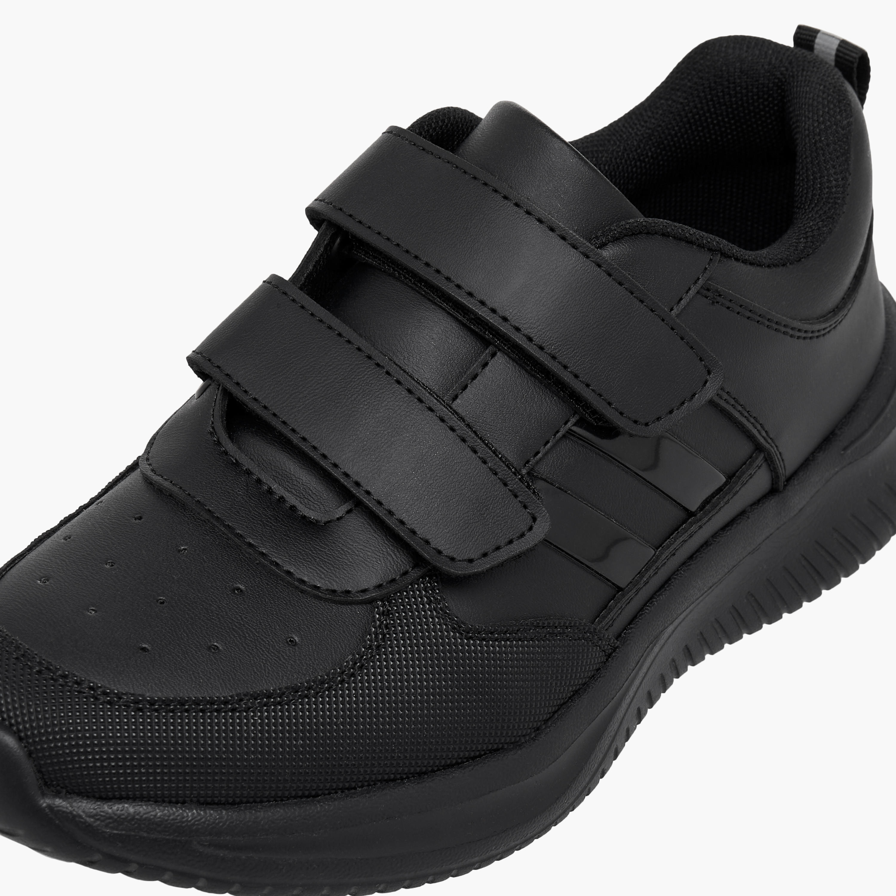 حذاء مدرسي بشريط إغلاق لاصق للأطفال من إل بي إل من شو إكسبرس-girls-shoes-sneakers-image-6
