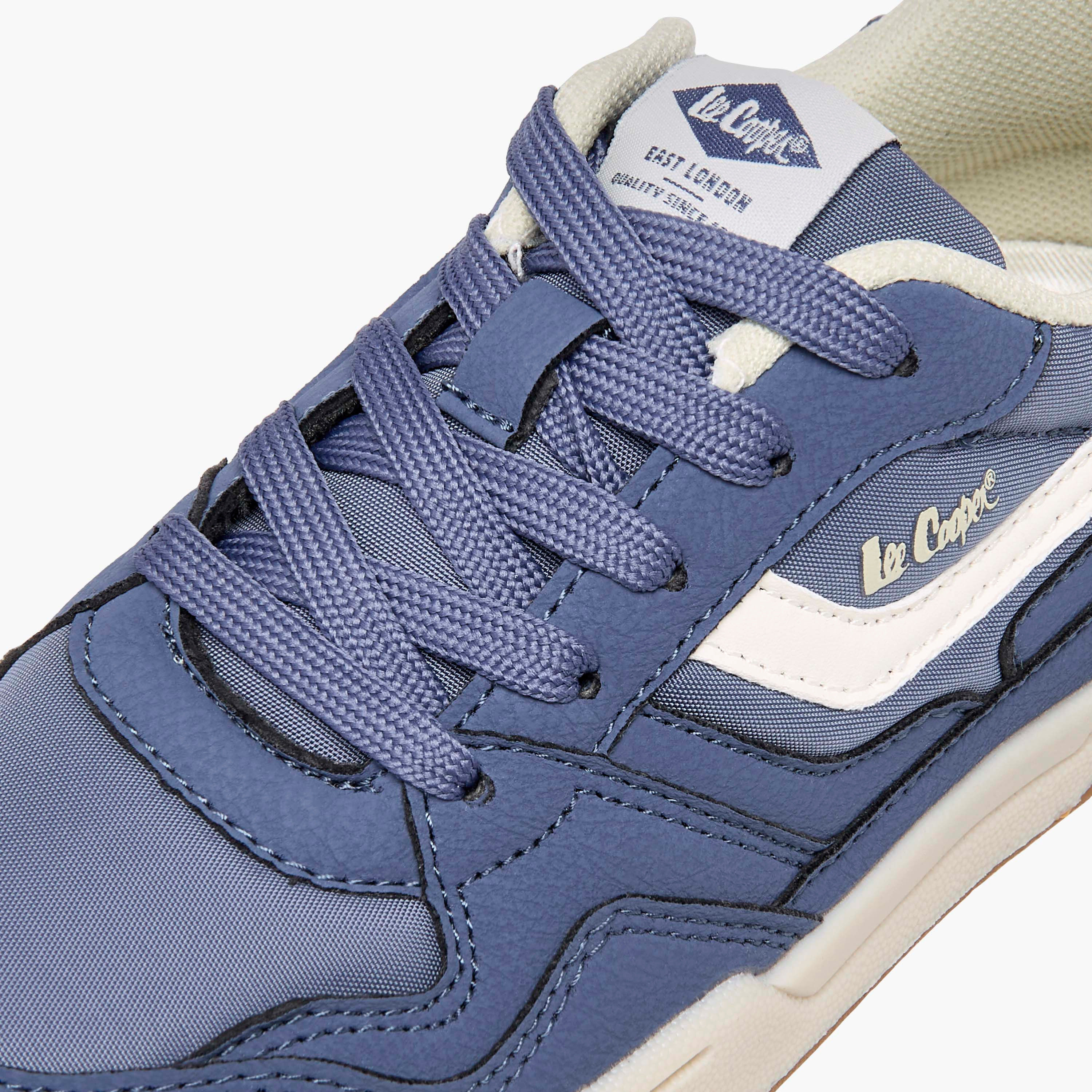 حذاء سنيكرز برباط إغلاق للأولاد من لي كوبر-boys-shoes-sneakers-image-4