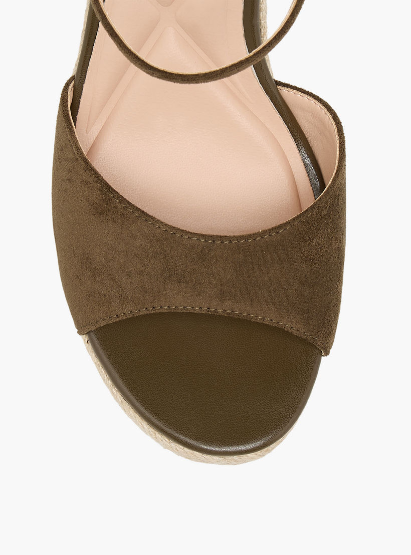صندل بكعب ويدج للنساء من سيليست-women-shoes-sandals-heeled-image-7