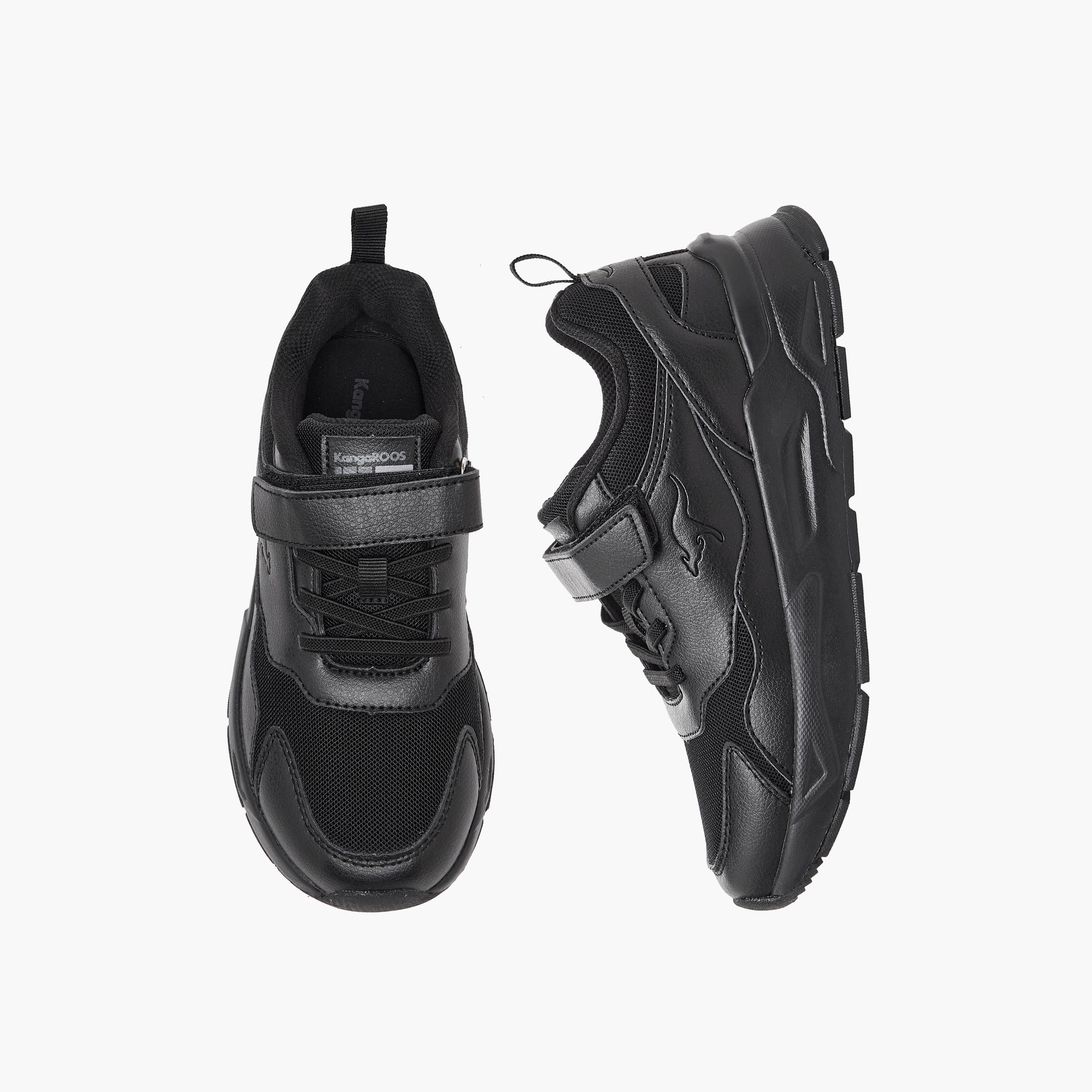 حذاء مدرسي للأطفال بشريط إغلاق لاصق من كانغاروز-sports-boys-shoes-image-1