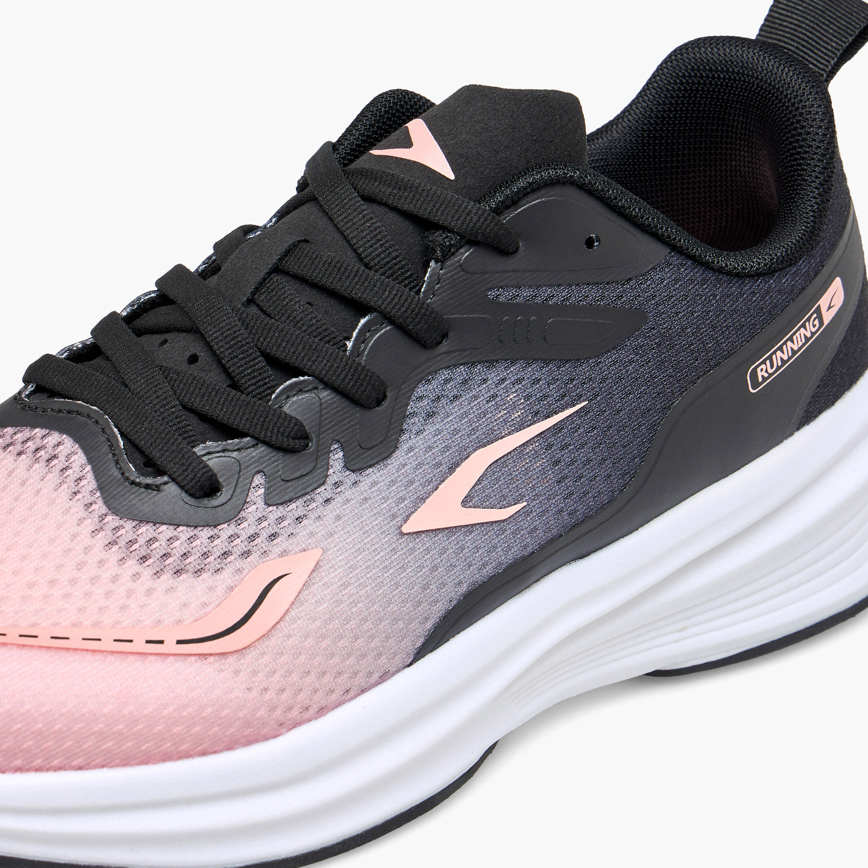 حذاء رياضي بلون متدرج ورباط إغلاق للنساء من داش-sports-women-shoes-image-7