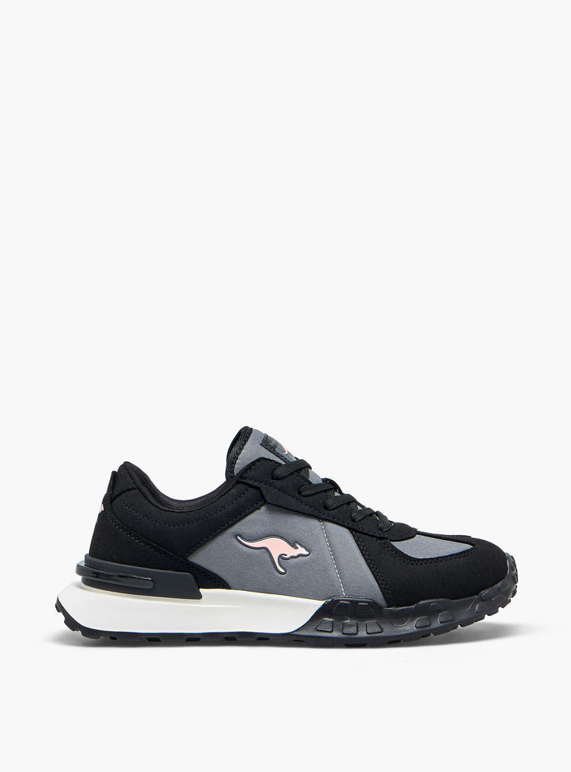 حذاء رياضي نسائي برباط من كانغاروز-women-shoes-sports-image-3