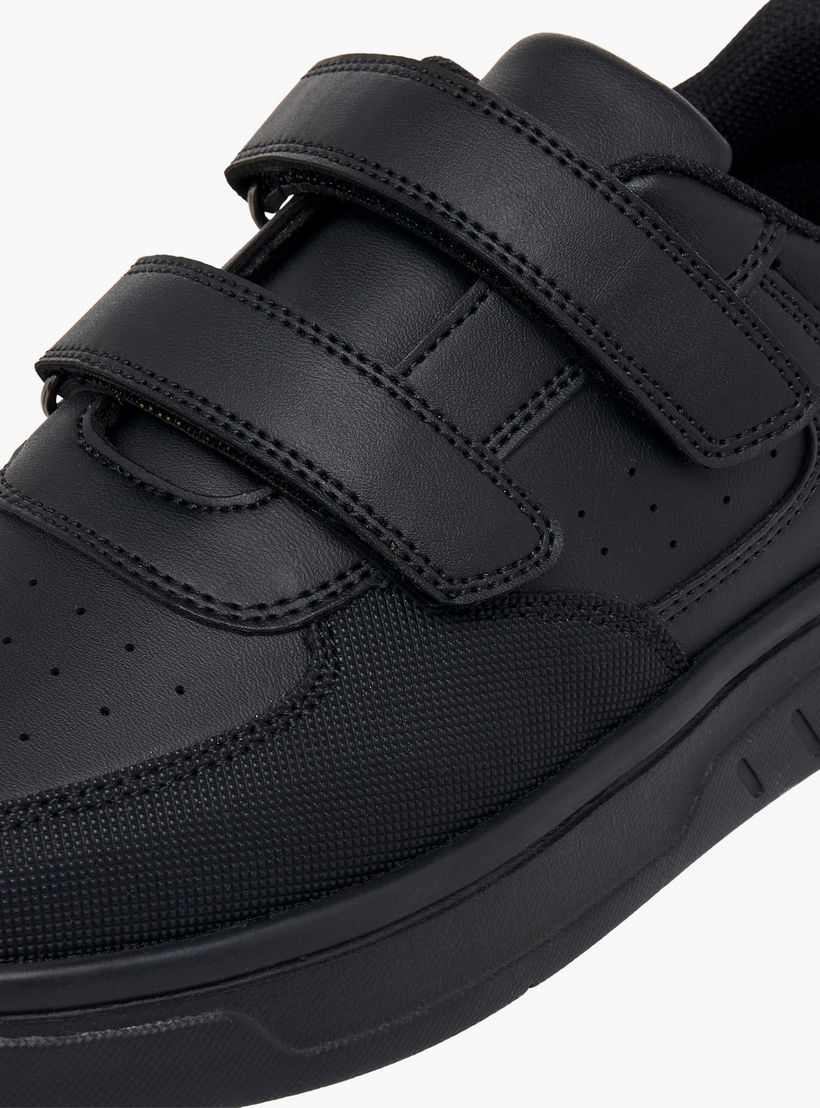 حذاء مدرسي بشريط إغلاق للأولاد من أل بي أل من شو إكسبريس-boys-shoes-schoolshoes-image-7