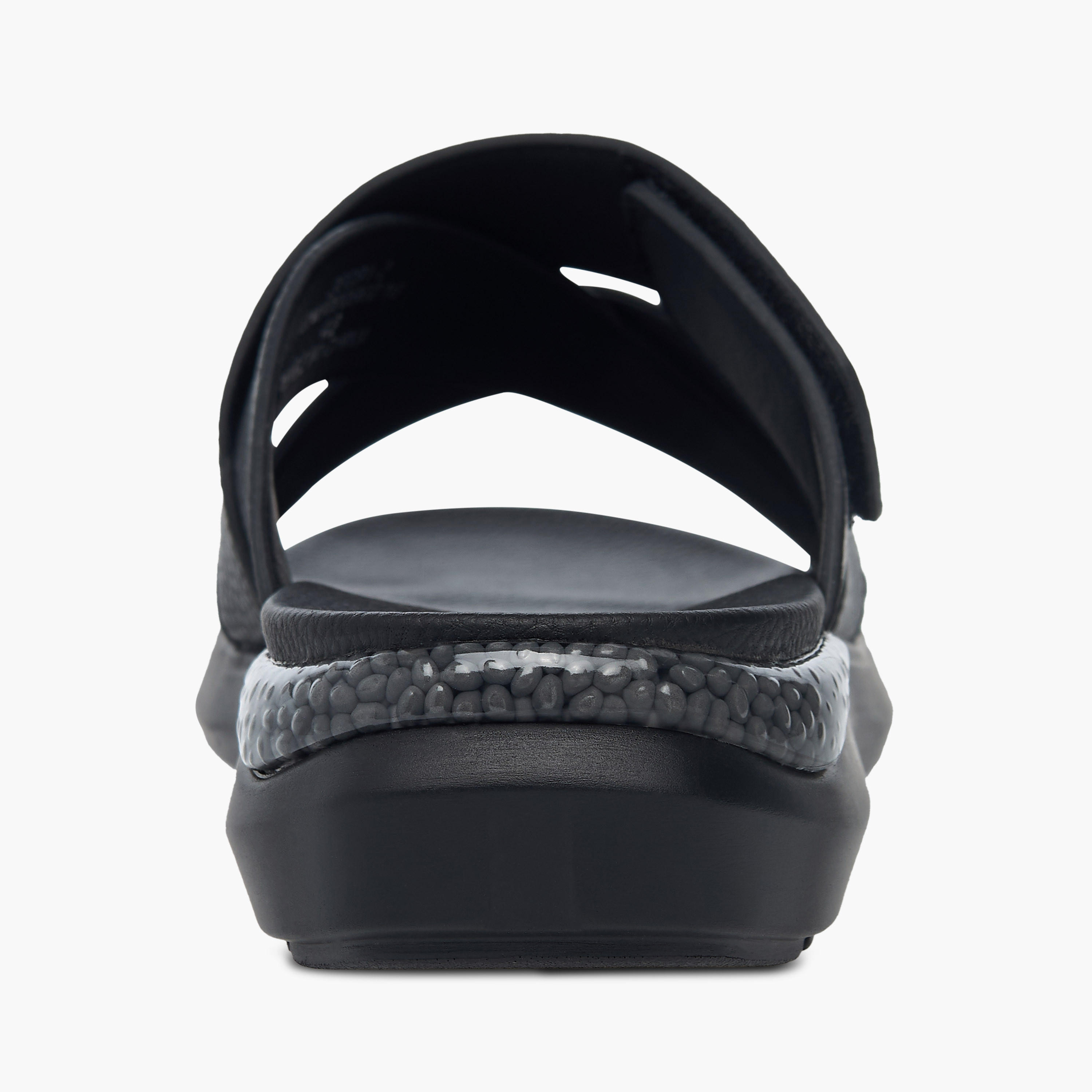 صندل مريح سادة سهل الارتداء بحزام متقاطع من لو كونفورت-men-shoes-sandals-image-4