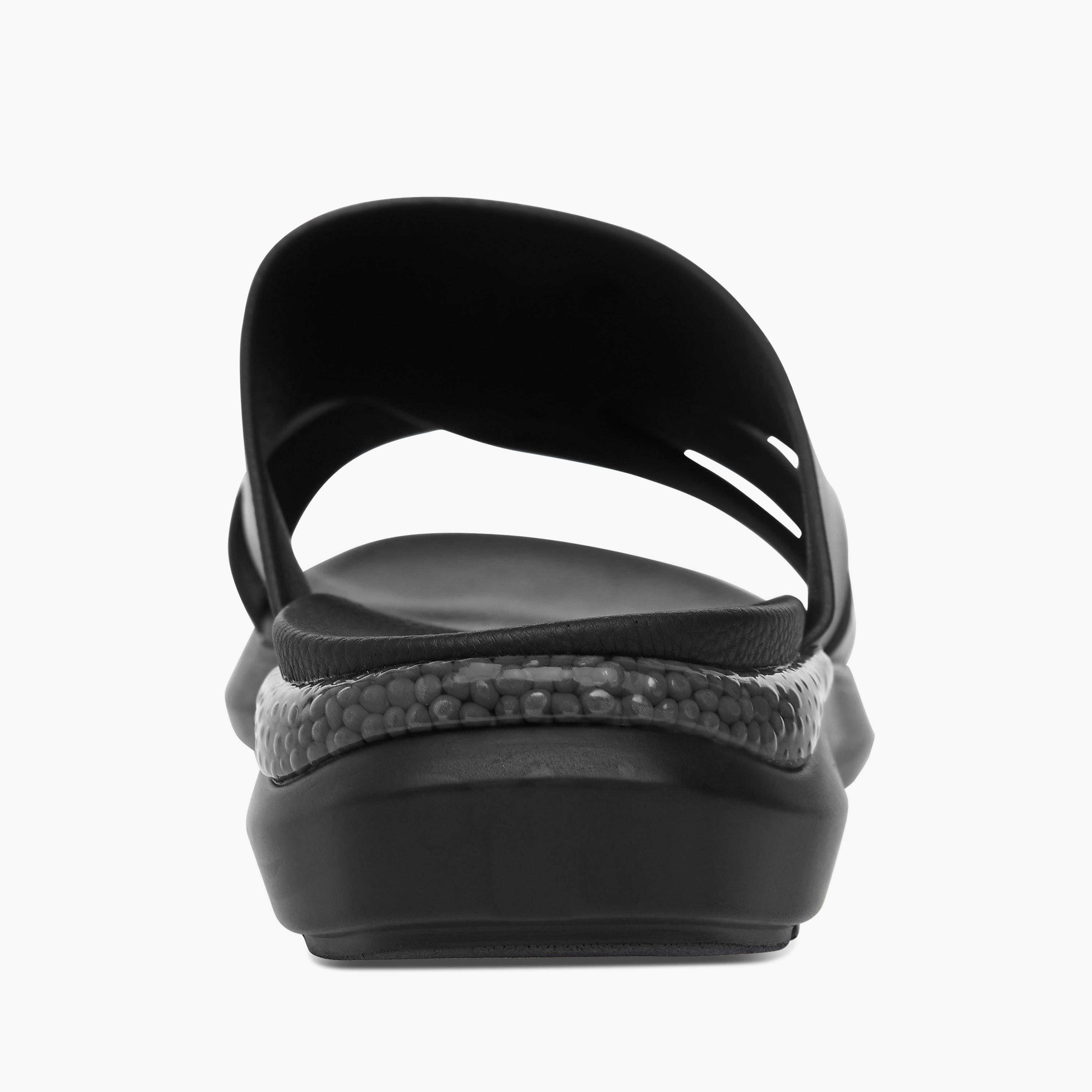 صندل مريح سادة سهل الارتداء بحزام متقاطع من لو كونفورت-men-shoes-sandals-image-4