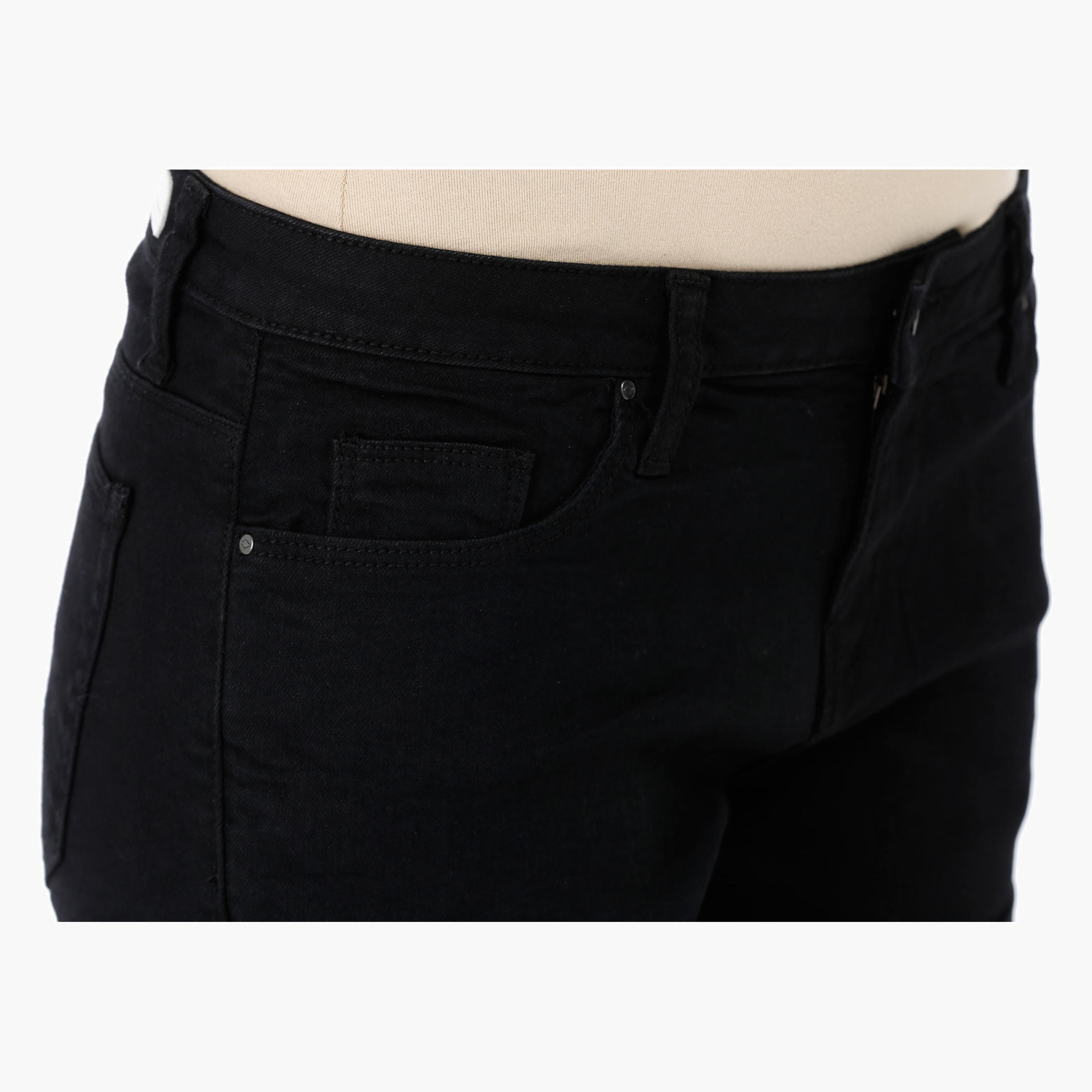 Rolled Up Shorts with 5-pocket Styling-women-clothing-bottoms-shorts-image-4