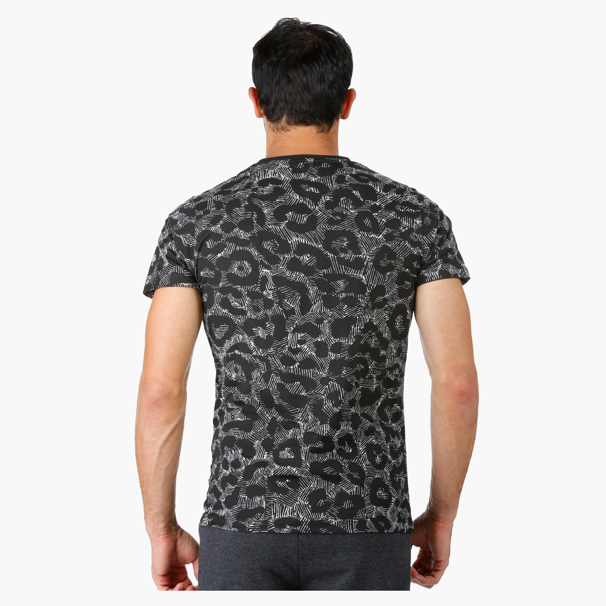 Lee Cooper Cotton T-Shirt with Short Sleeves and All-Over Print in Regular Fit-men-clothing-tshirtsandpolos-tshirts-image-2