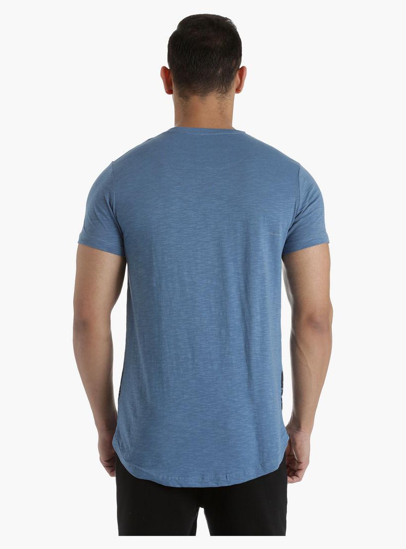 Lee Cooper Printed Cotton T-Shirt in Regular Fit-men-clothing-tshirtsandpolos-tshirts-image-2