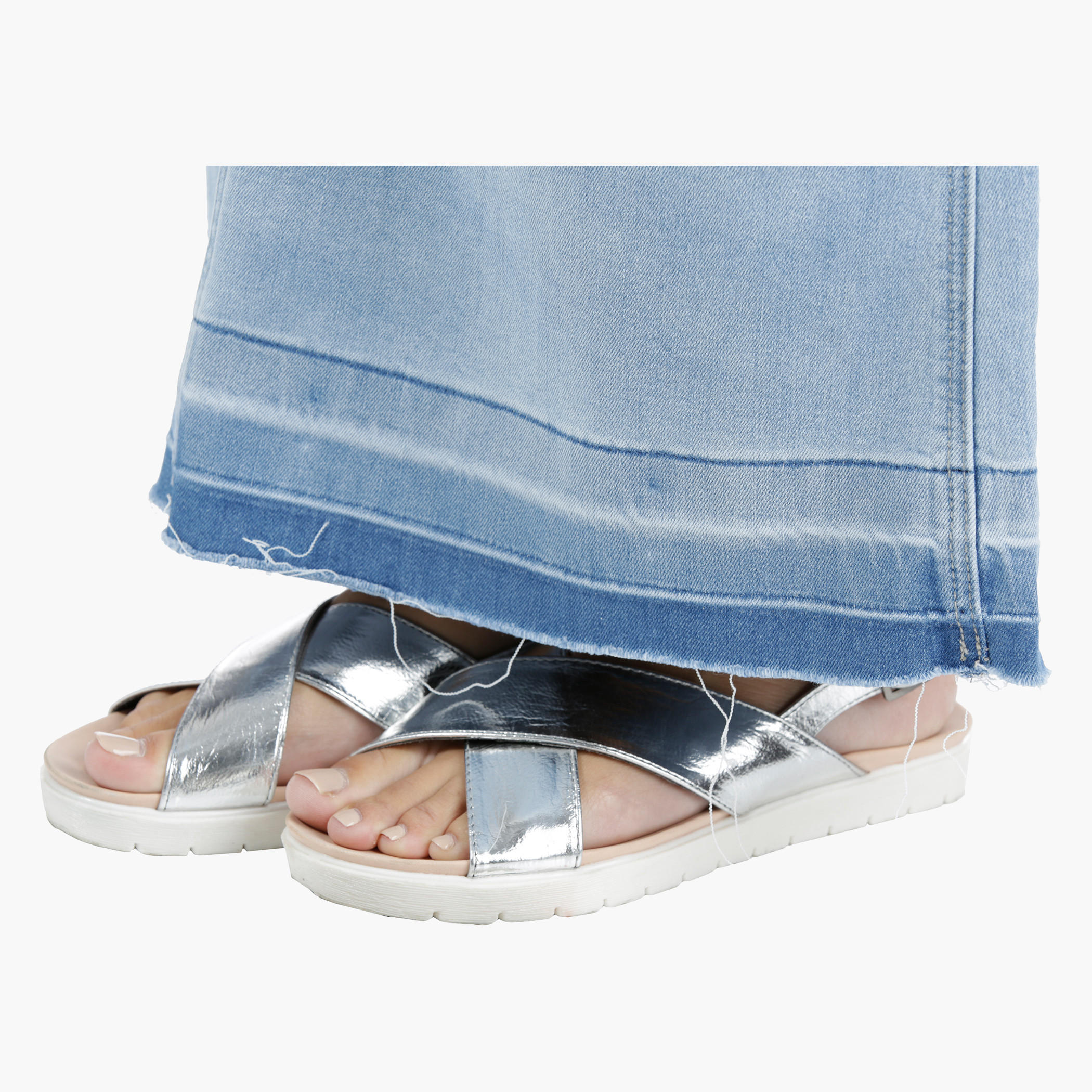 Lee Cooper Denim A-Line Maxi Skirt with Raw Hem in Regular Fit-women-clothing-bottoms-skirts-image-4