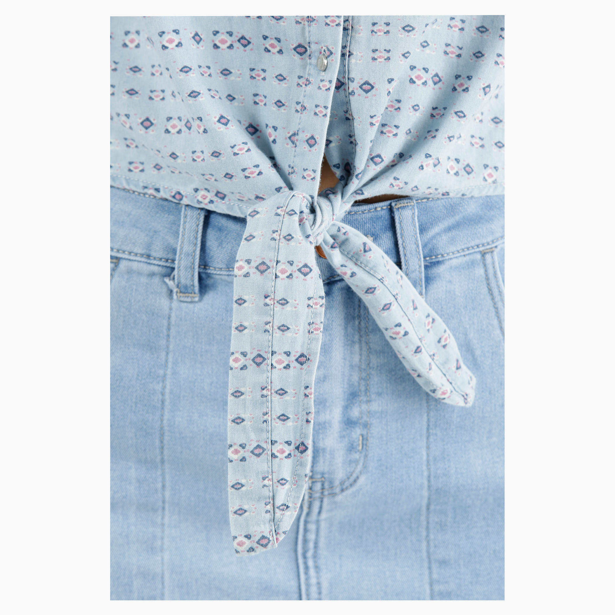 Lee Cooper Denim Front Knot Shirt in Regular Fit-women-clothing-shirtsandblouses-blouses-image-4