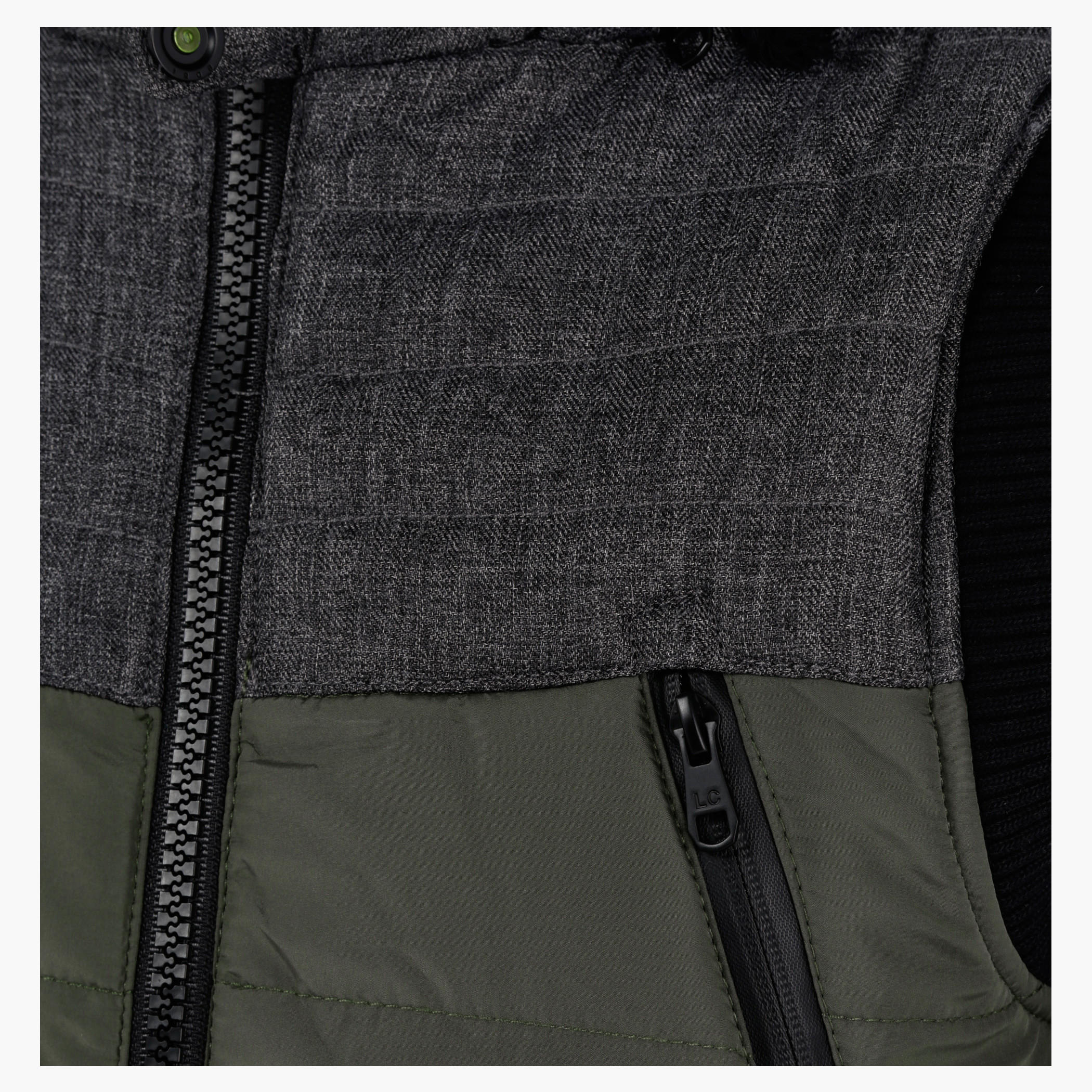 Lee Cooper Sleeveless Puffa Jacket with Hood-men-clothing-jacketsandblazers-jackets-image-4