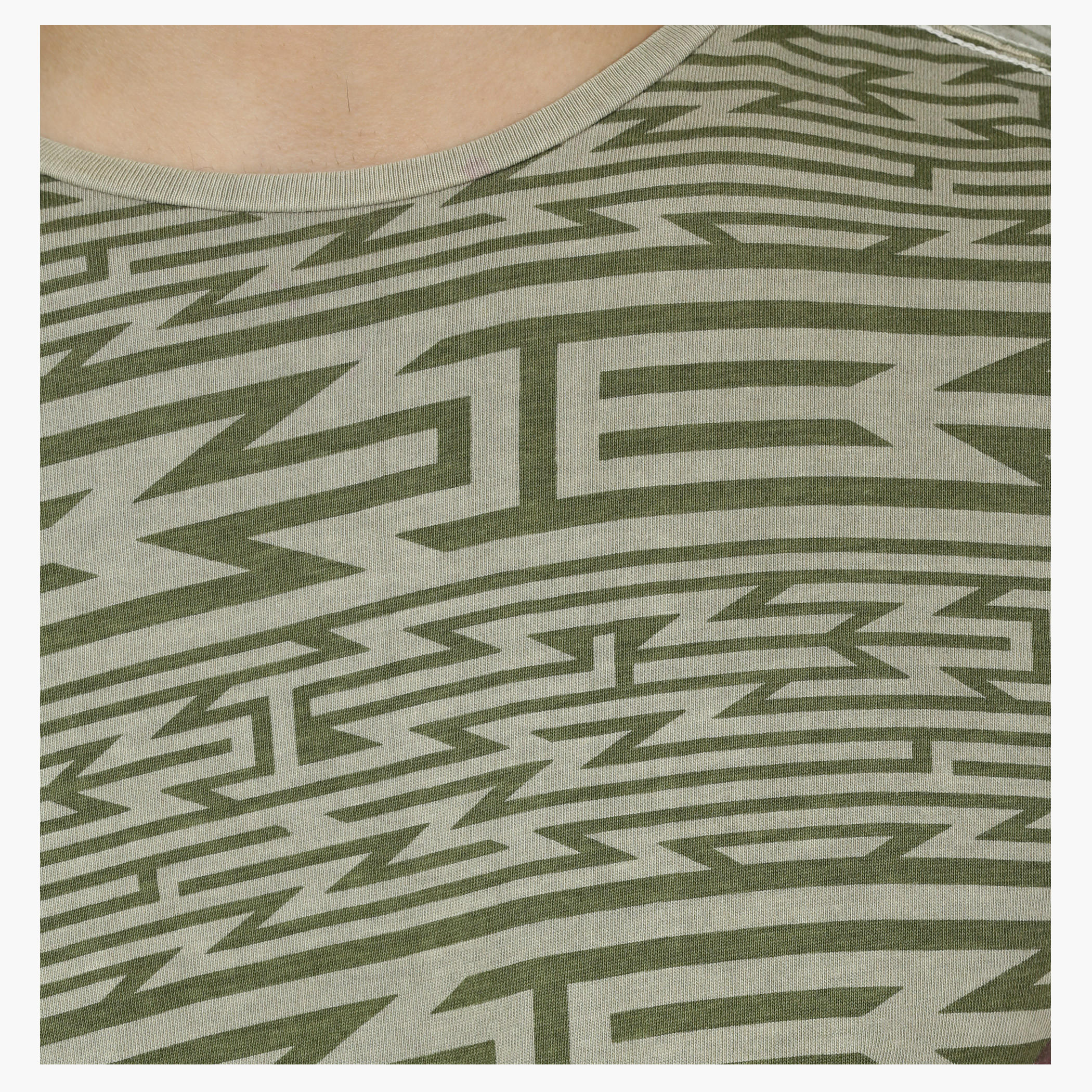 Lee Cooper Round Neck T-Shirt-men-clothing-tshirtsandpolos-tshirts-image-4